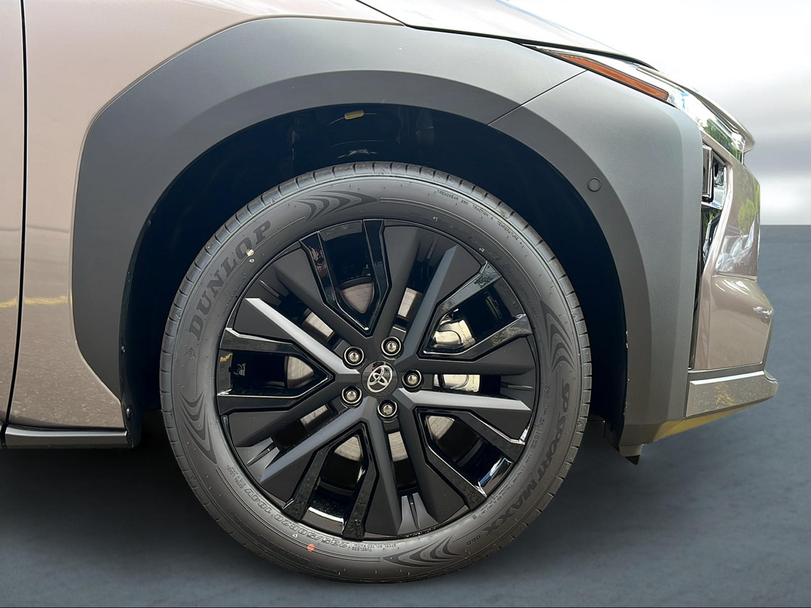 TOYOTA bZ4X Touring Premium AWD - 5