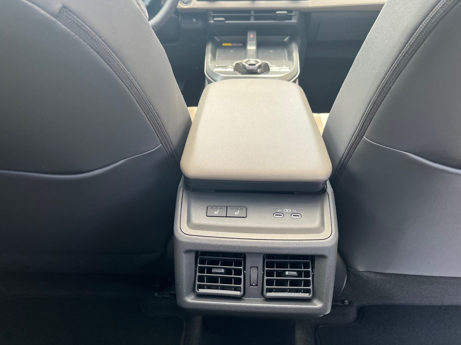 TOYOTA bZ4X Touring Premium AWD - 23
