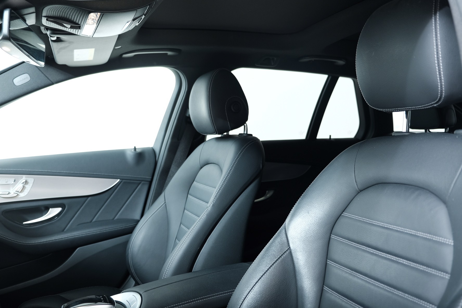 MERCEDES-BENZ C 220 d Swiss Star AMG Line 4M 9G-Tronic - 10