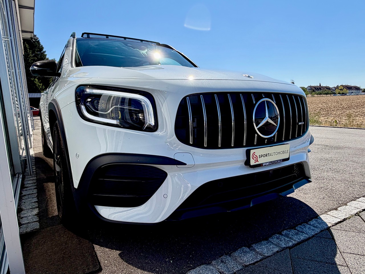 Mercedes-Benz GLB 35 AMG 4Matic 8G-Tronic, Bild 5