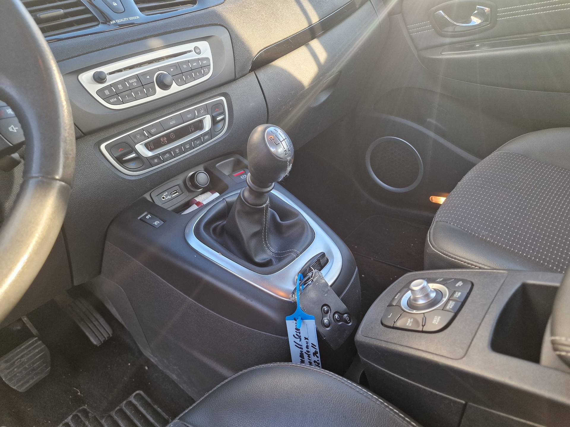 RENAULT Scénic 1.4 16V Turbo Dynamique 12Mt Gara MFK Neu 8x Alu - 15