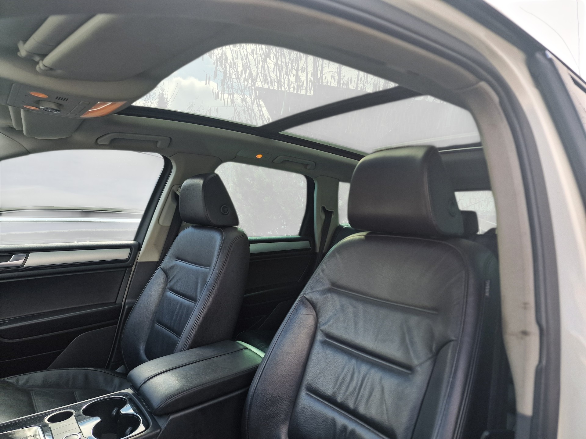 VW Touareg 3.0 TDI BlueMotion Technology Tiptronic R-Line 12Mt Gara Neu MFK Anhängkupp - 11