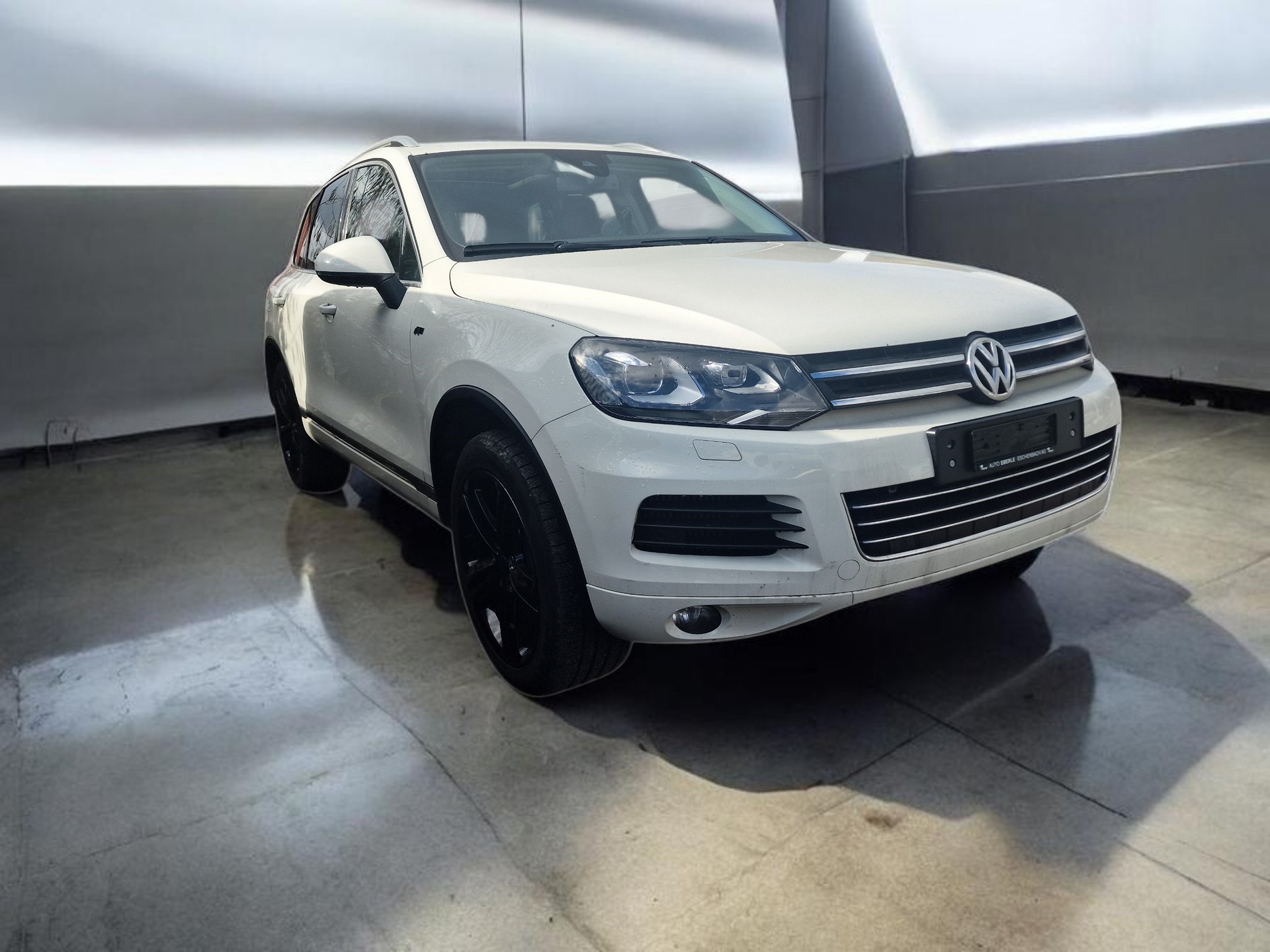 VW Touareg 3.0 TDI BlueMotion Technology Tiptronic R-Line 12Mt Gara Neu MFK Anhängkupp - 2