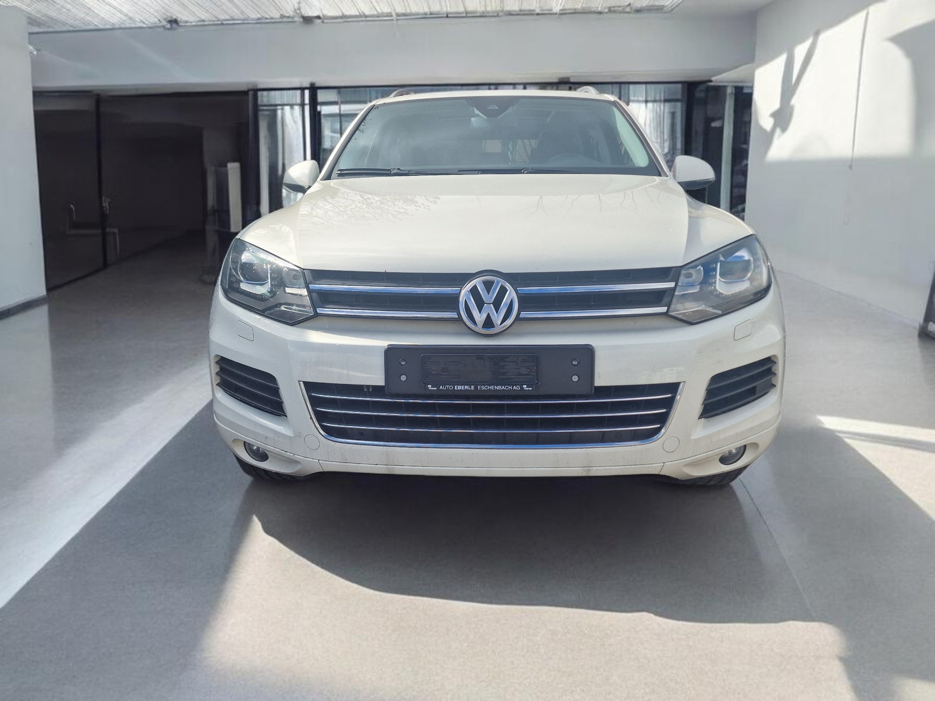 VW Touareg 3.0 TDI BlueMotion Technology Tiptronic R-Line 12Mt Gara Neu MFK Anhängkupp - 3