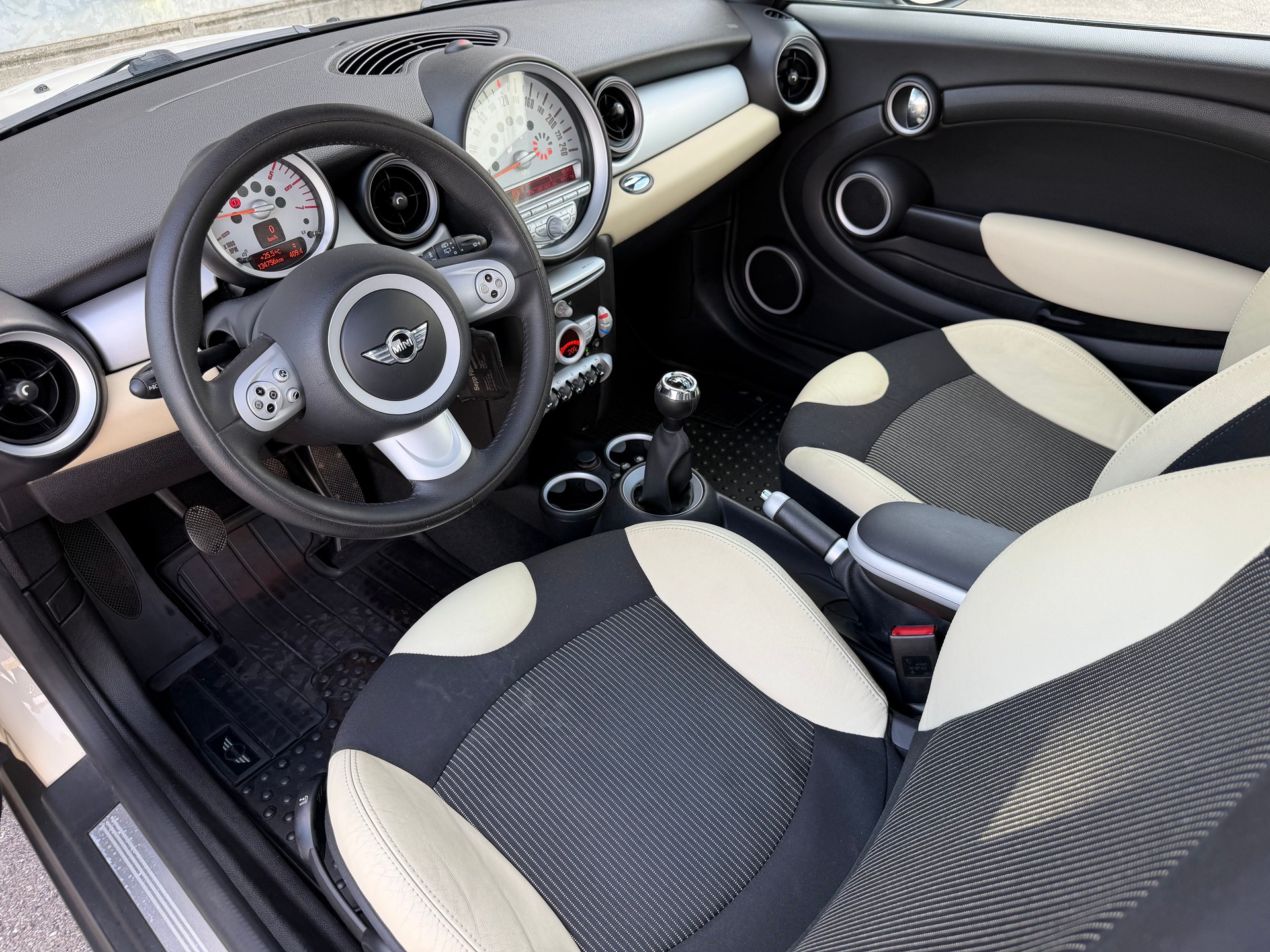 MINI Cooper D - 8