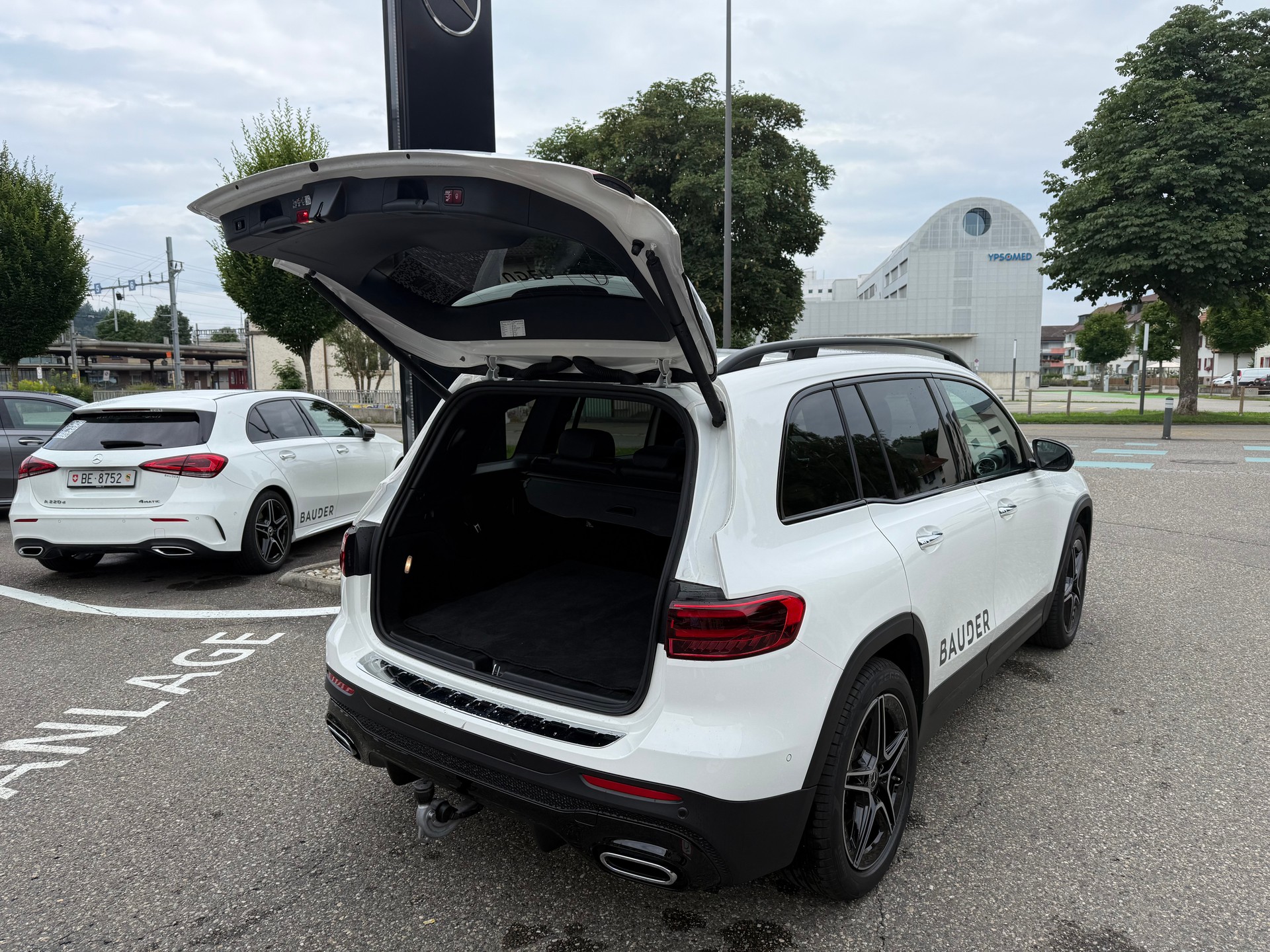 MERCEDES-BENZ GLB 220 4Matic 8G-Tronic - 9