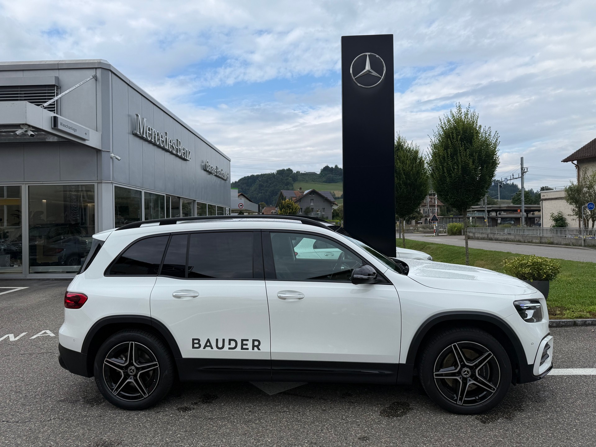 MERCEDES-BENZ GLB 220 4Matic 8G-Tronic - 11