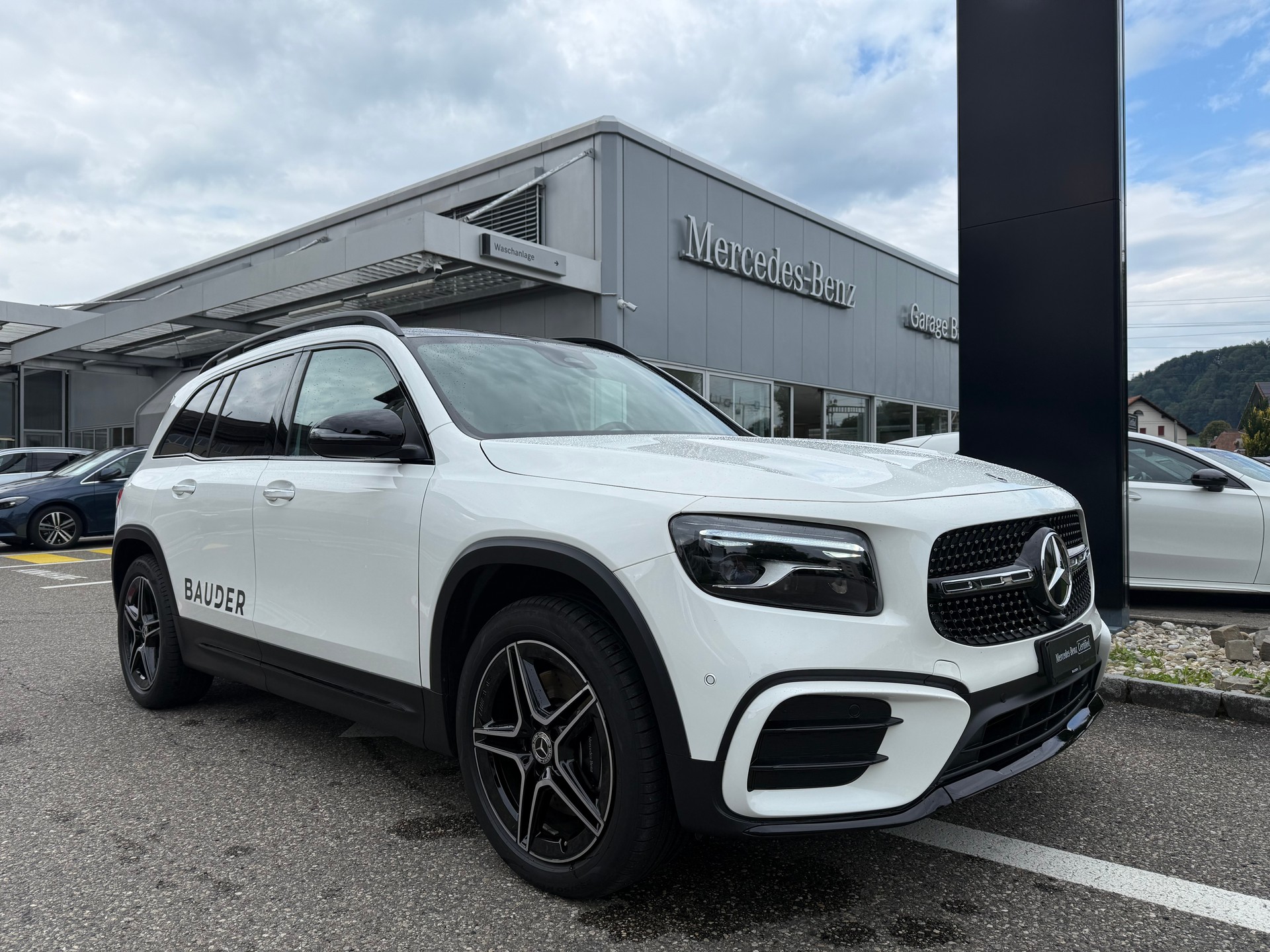 MERCEDES-BENZ GLB 220 4Matic 8G-Tronic