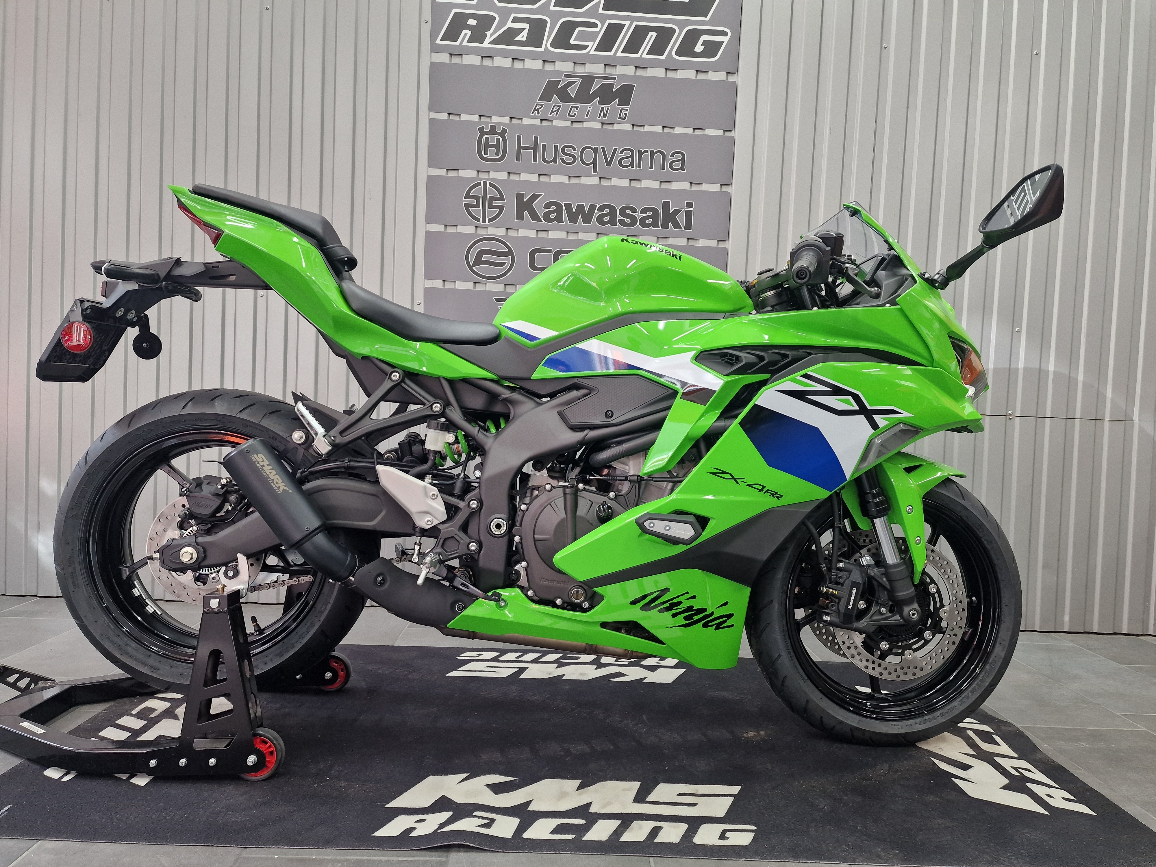 KAWASAKI NINJA ZX-4R