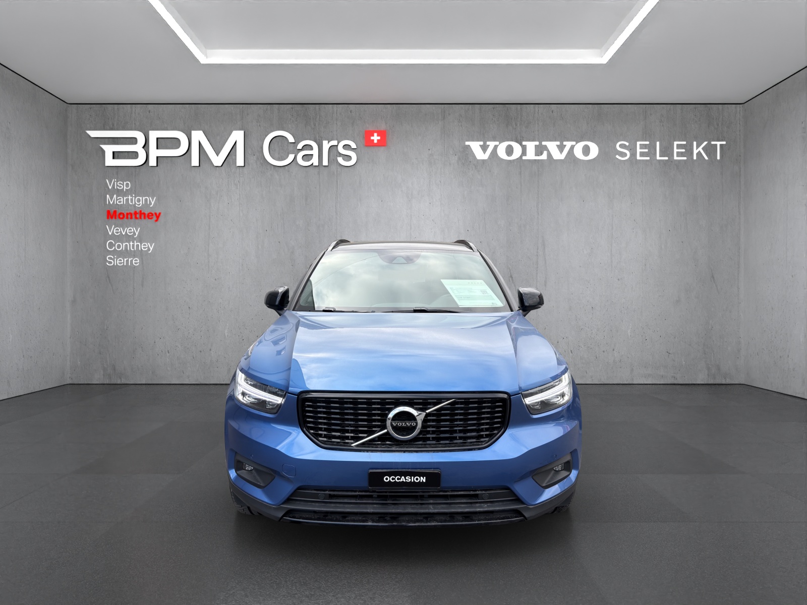 VOLVO XC40 T4 TwE R-Design DCT - 2