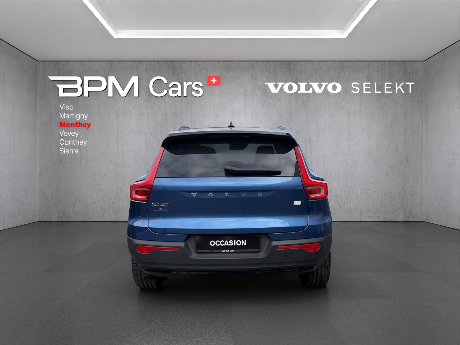 VOLVO XC40 T4 TwE R-Design DCT - 5