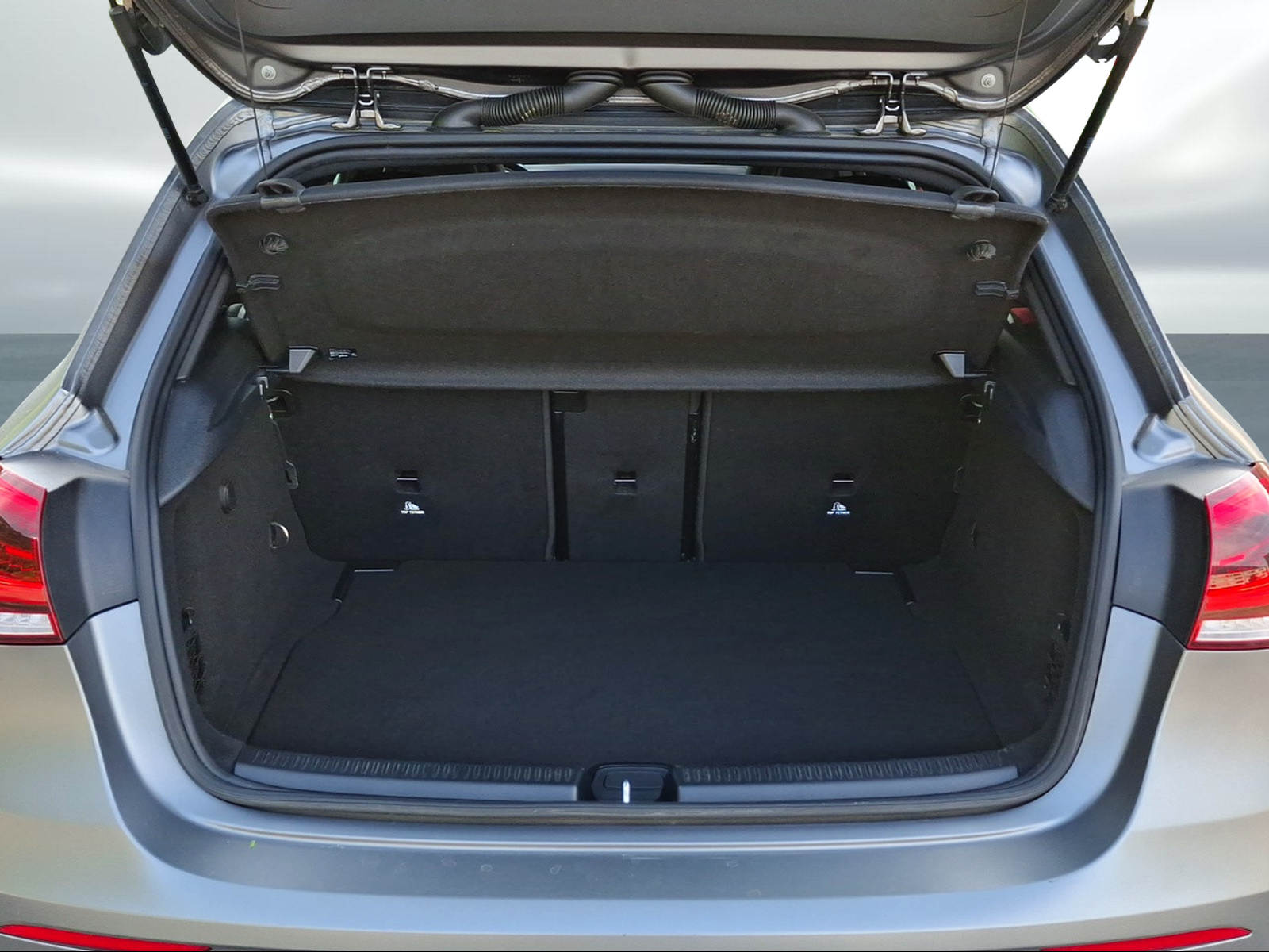 MERCEDES-BENZ A 45 S AMG 4Matic+ Speedshift - 13
