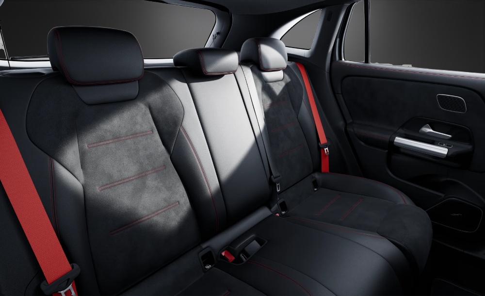 MERCEDES-BENZ GLA AMG 35 4Matic 8G-DCT - 9