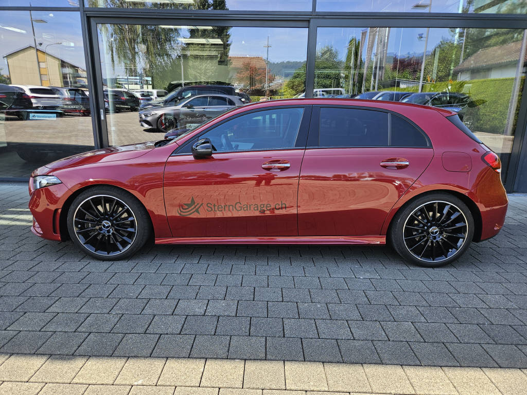 MERCEDES-BENZ A 250 4Matic AMG Line - 2