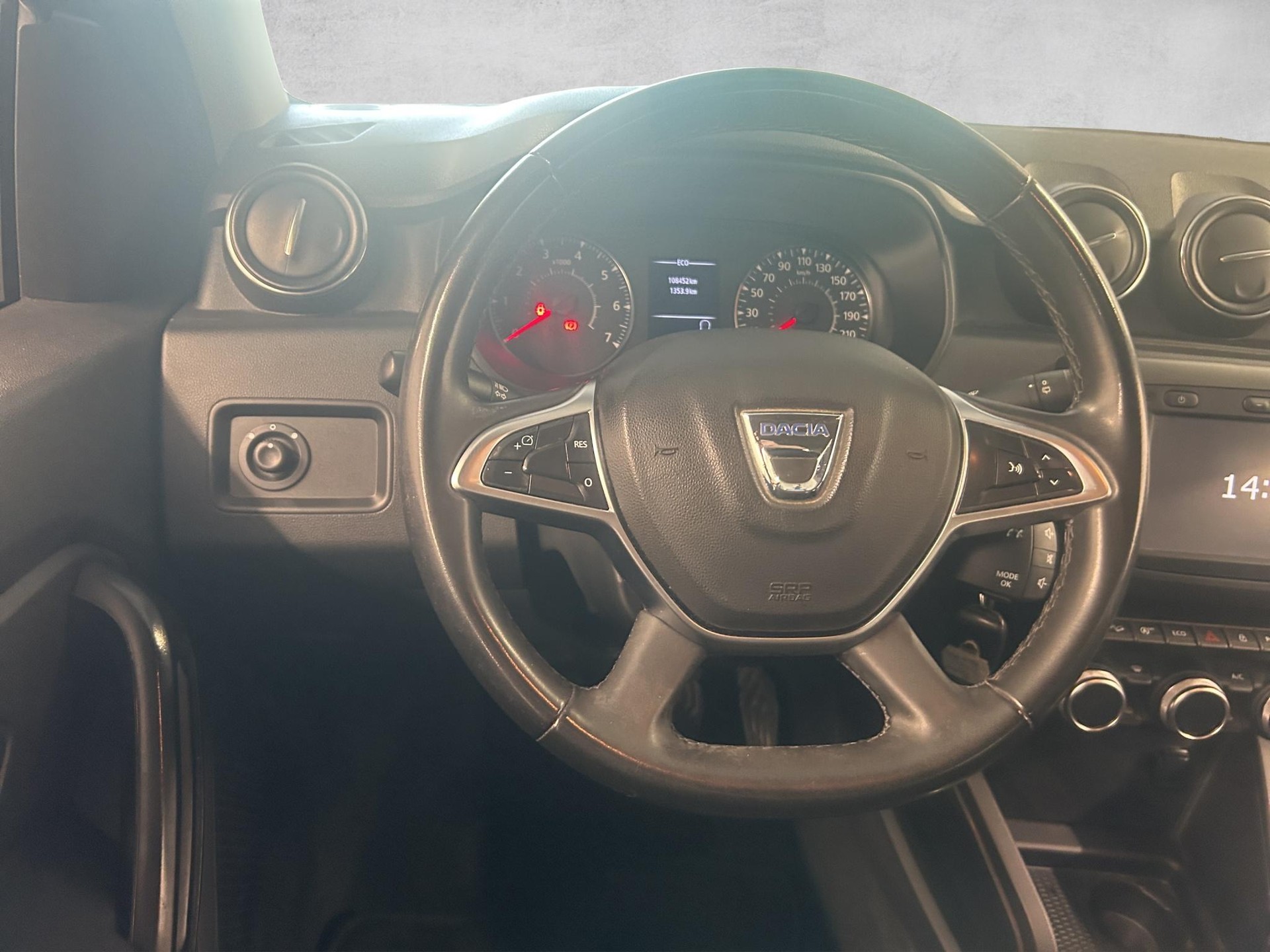 DACIA Duster 1.2 TCe Comfort 4WD - 10