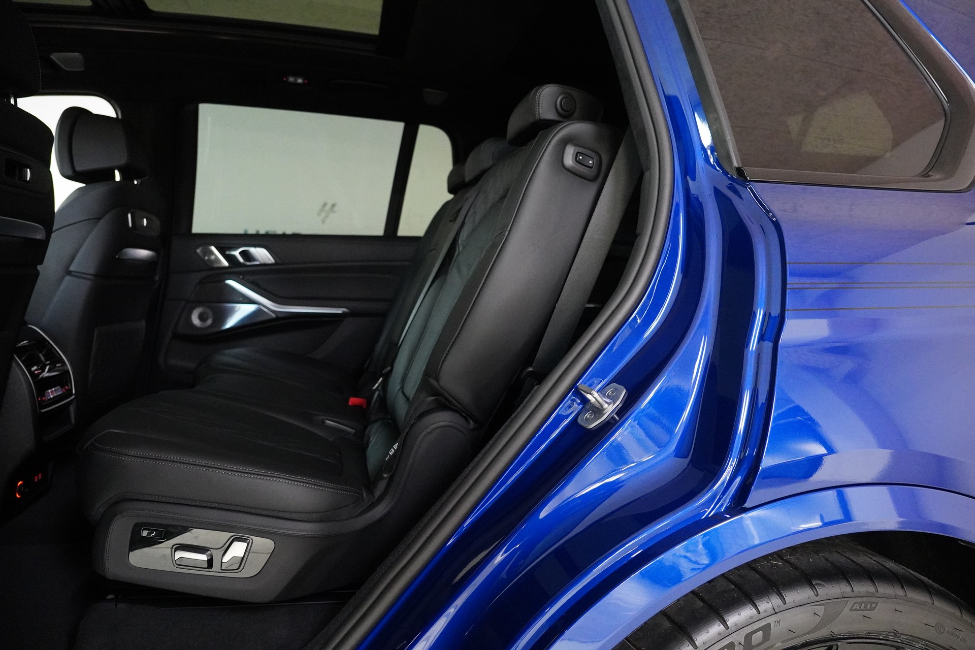 BMW-ALPINA XB 7 4.4 48V Allrad MANUFAKTUR - 13