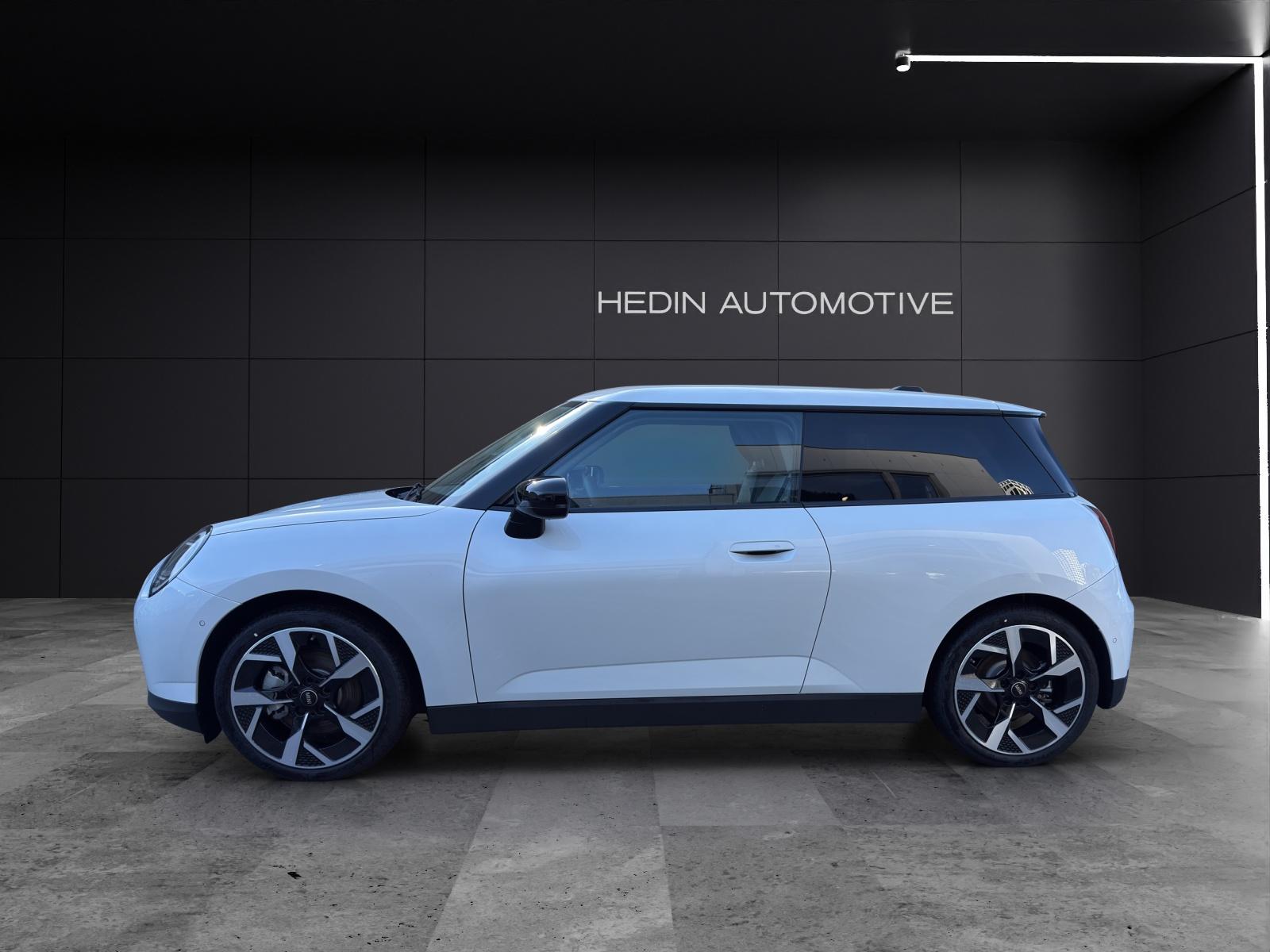 MINI J01 Cooper SE - 2