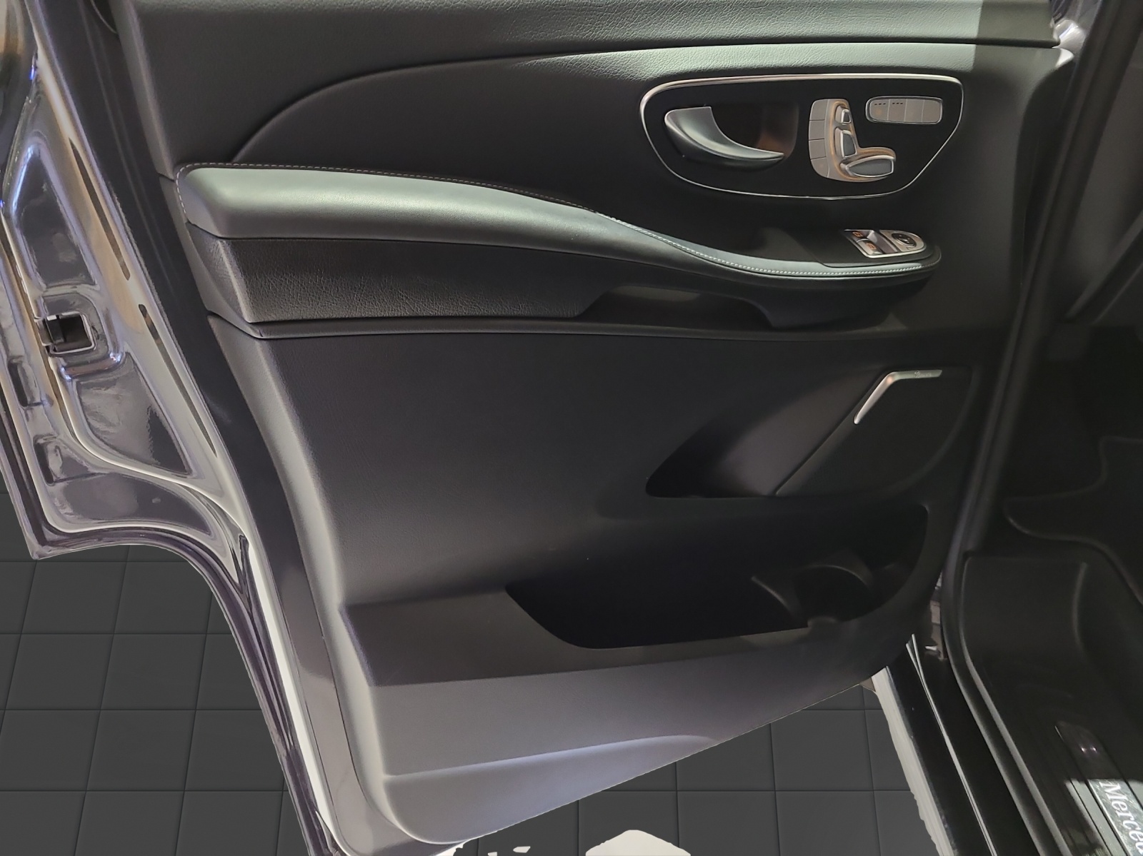 MERCEDES-BENZ V 300 d lang Avantgarde 4Matic 9G-Tronic - 9