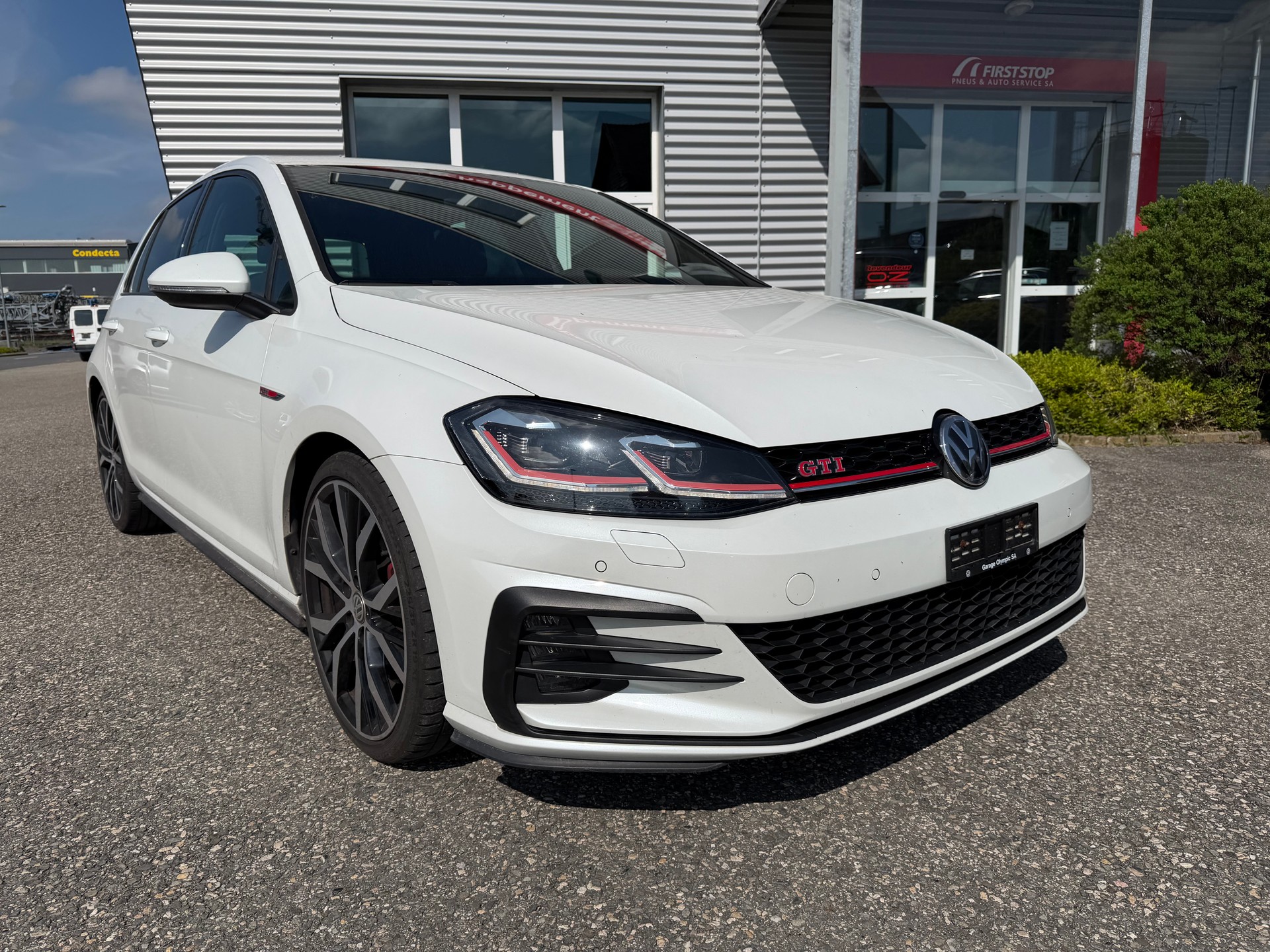 VW Golf 2.0 TSI GTI Performance DSG