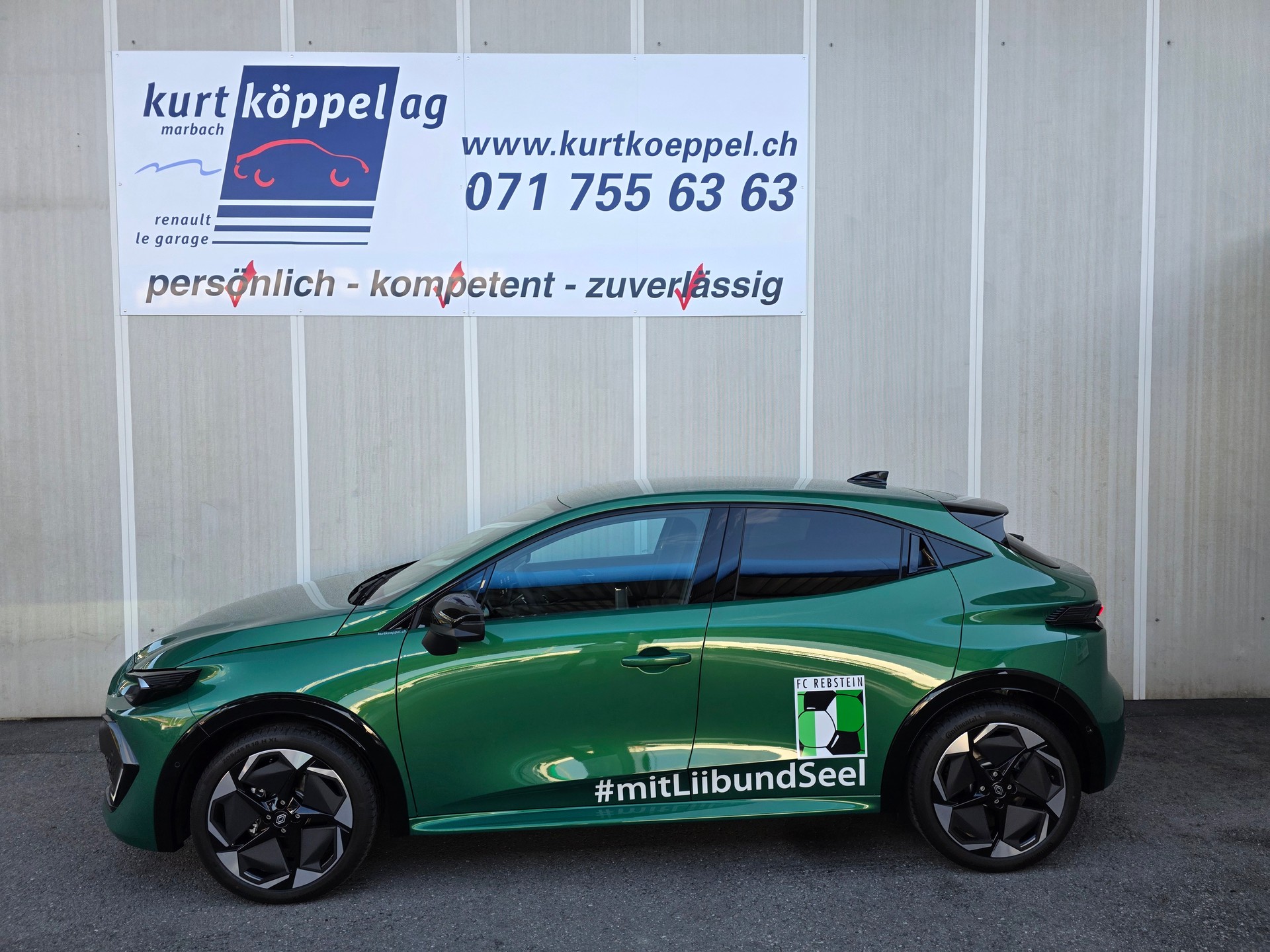 RENAULT Clio 1.2 TCe Techno EDC