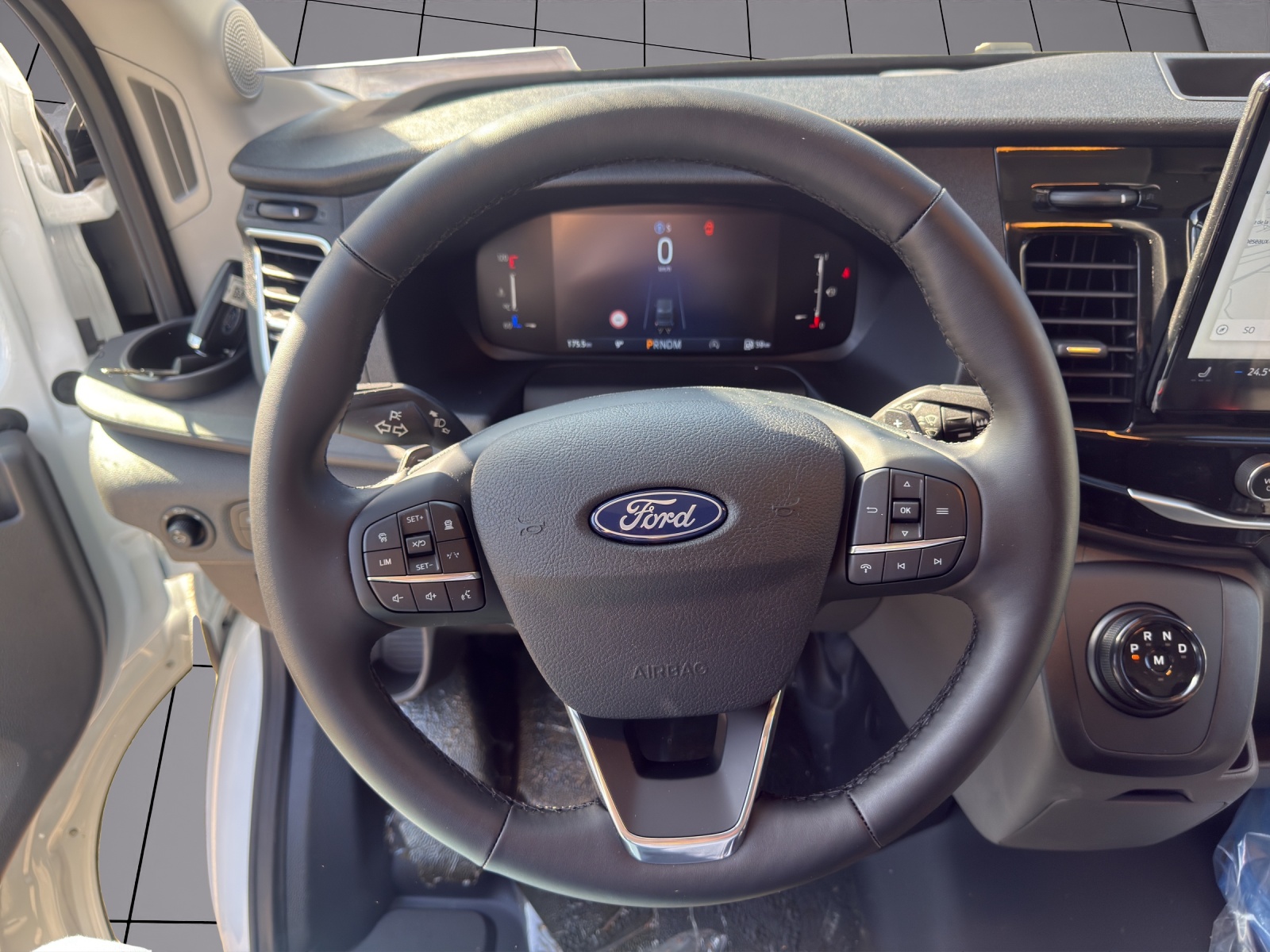 FORD Transit Van 350 L2 Trend 2.0 TDCi 170 FWD A - 13