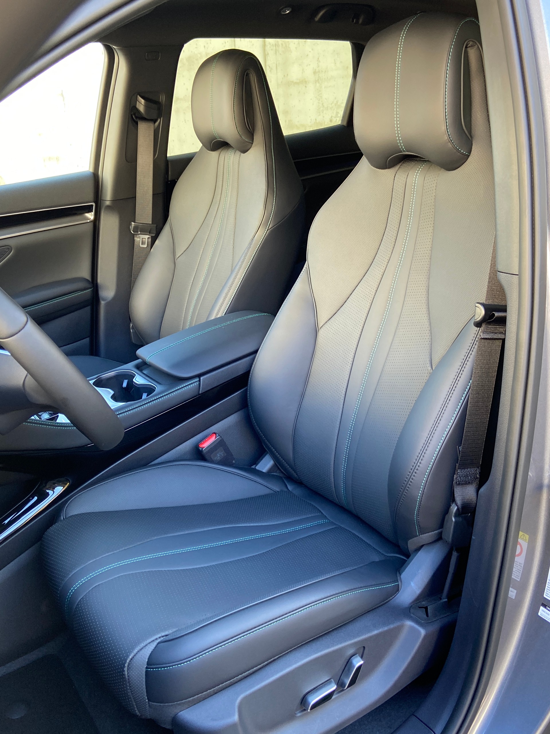 BYD Seal U DM-i Design AWD - 8