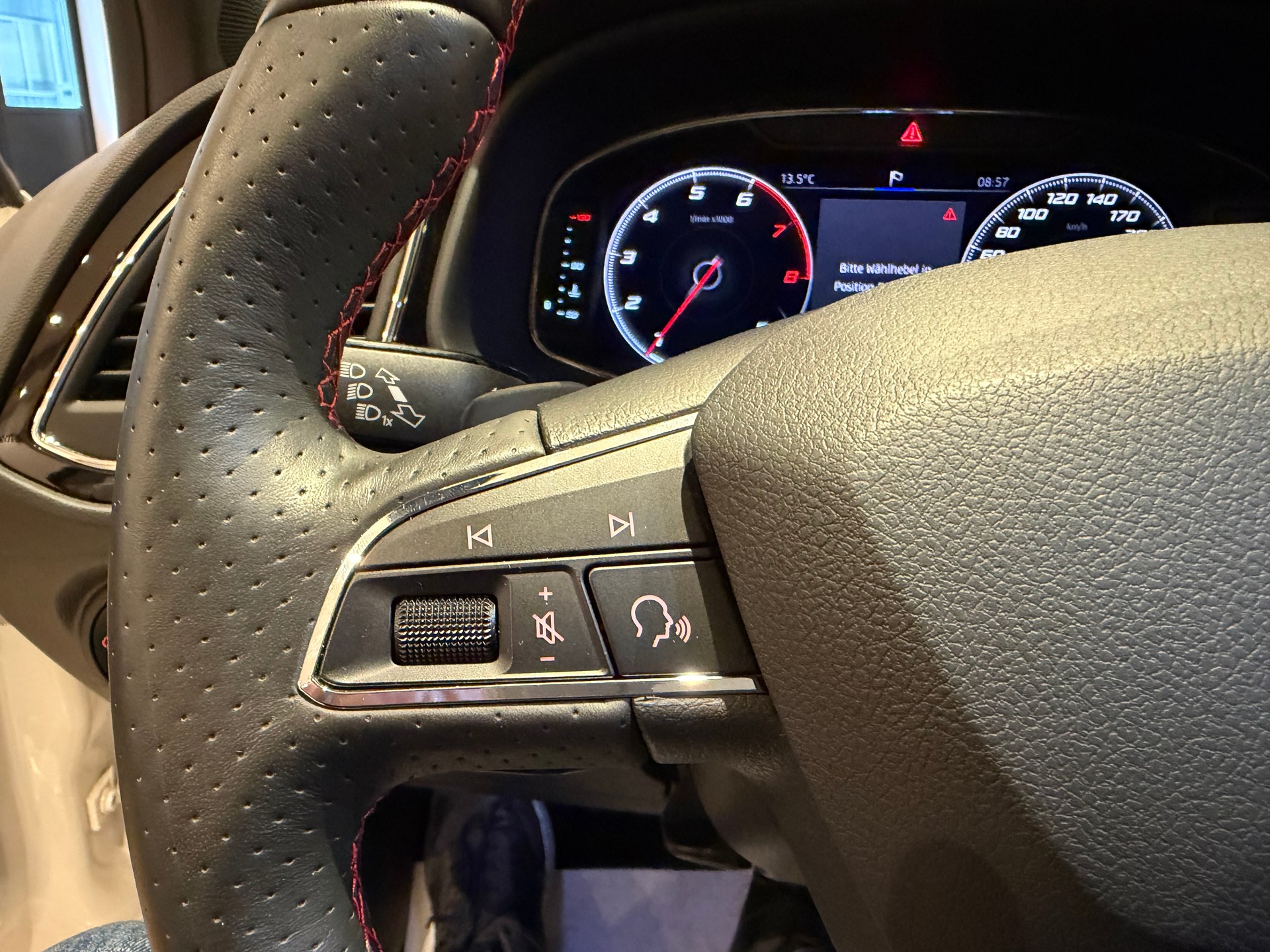 SEAT Leon 2.0 TSI FR DSG - 16