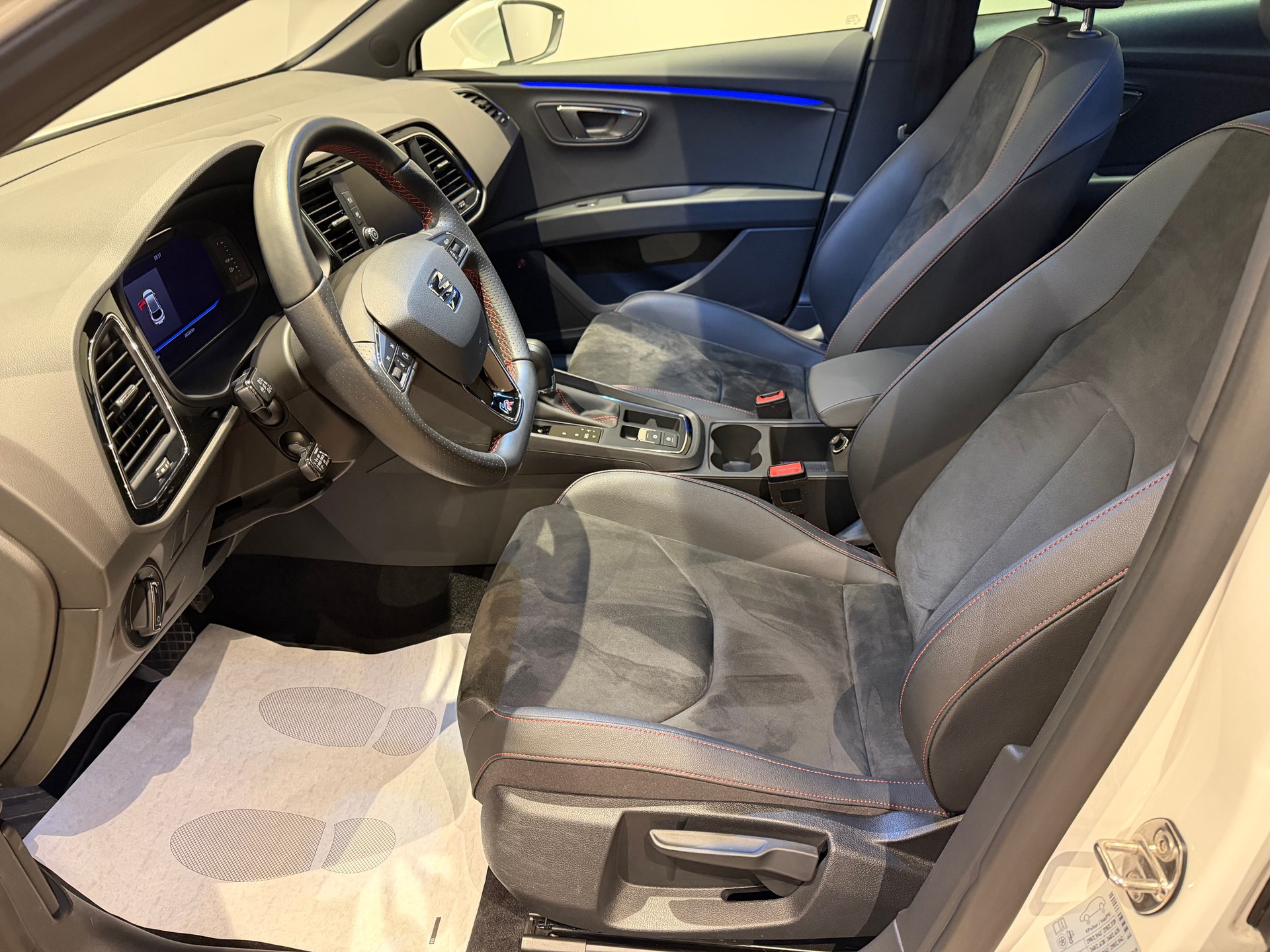 SEAT Leon 2.0 TSI FR DSG - 11