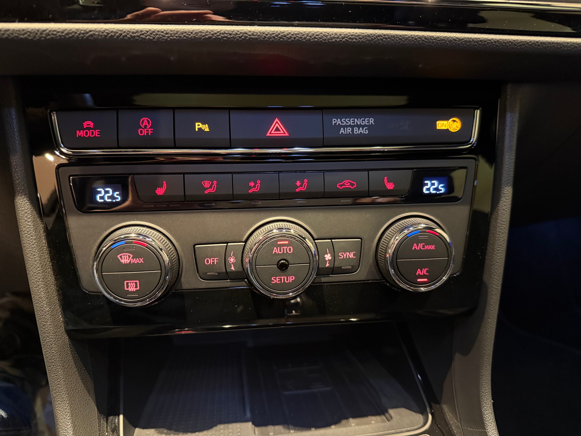 SEAT Leon 2.0 TSI FR DSG - 13