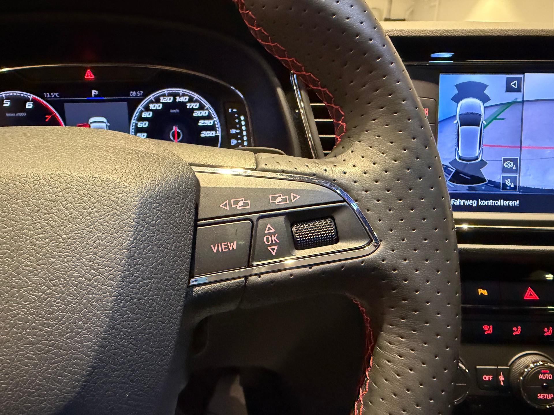 SEAT Leon 2.0 TSI FR DSG - 15