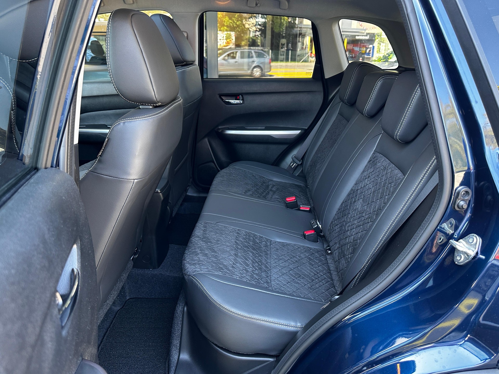 SUZUKI Vitara 1.4 T Compact Top Hybrid 4x4 - 8