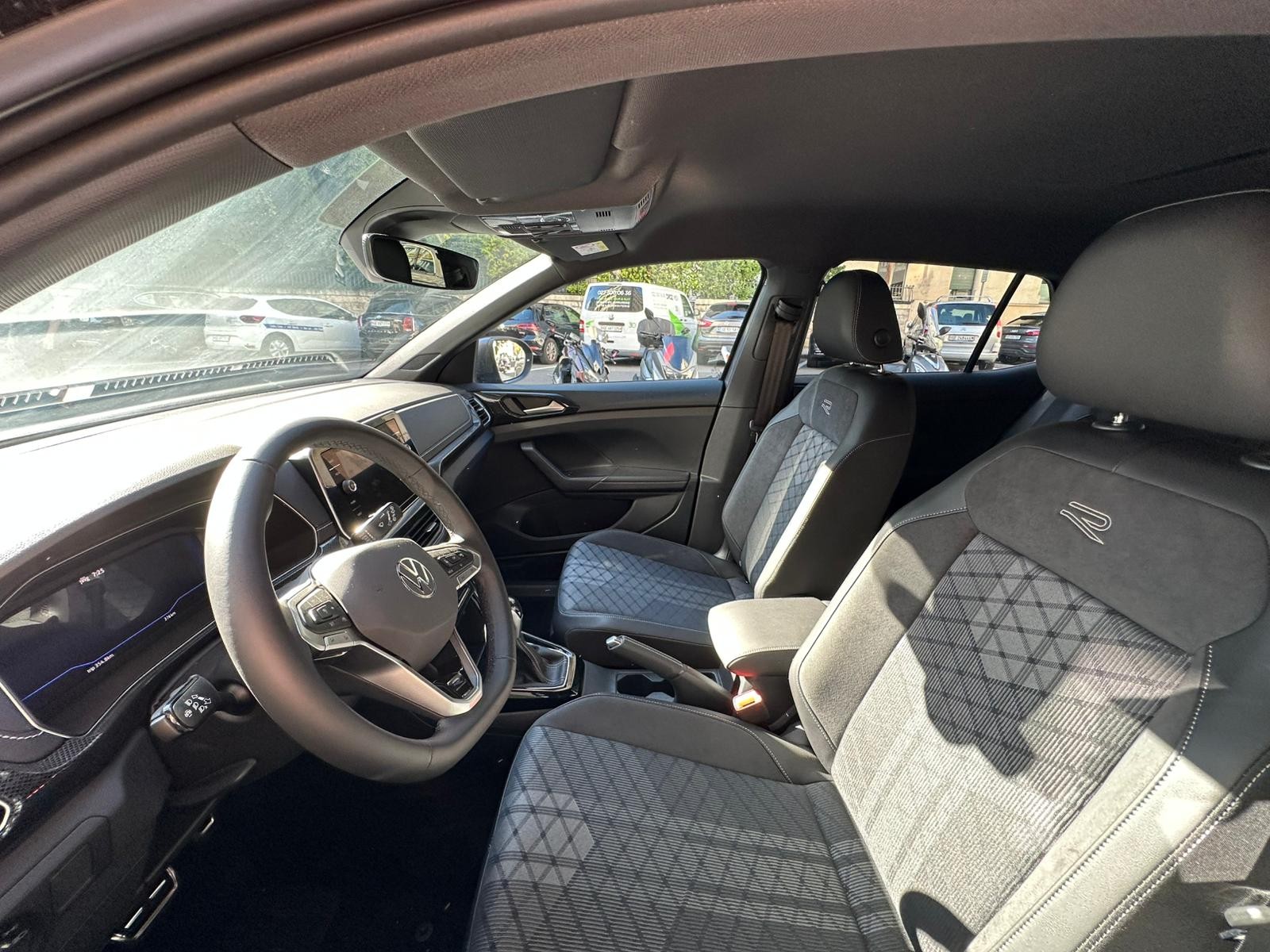 VW T-Cross 1.0 TSI EVO R-Line DSG - 5
