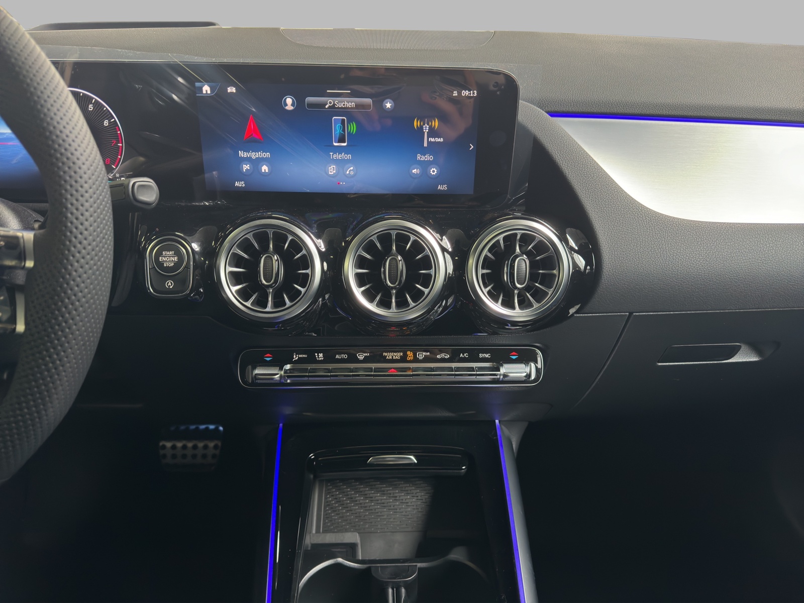 MERCEDES-BENZ GLA 200 Night Star 7G-DCT - 12