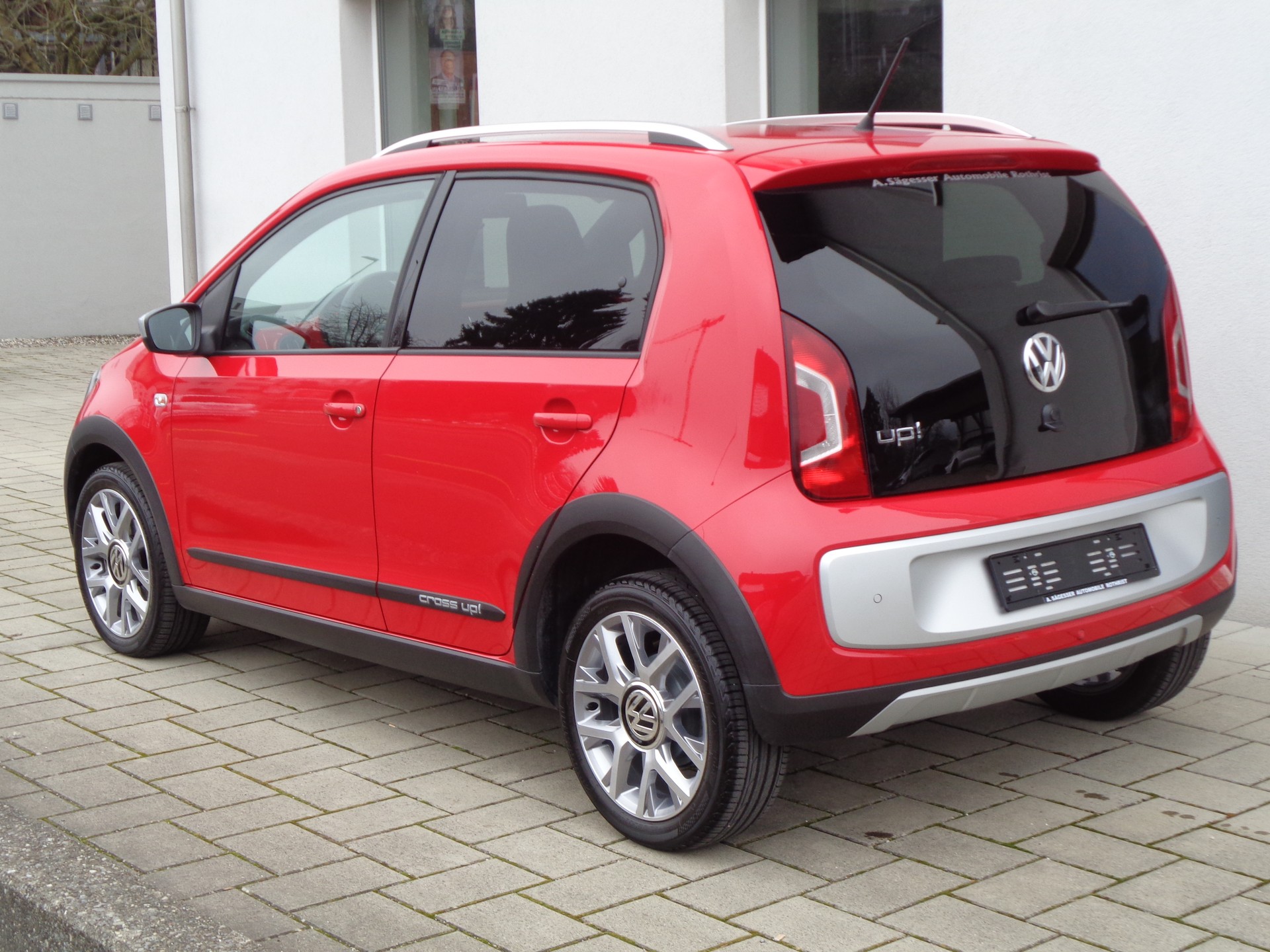 VW CrossUp 1.0 - 5