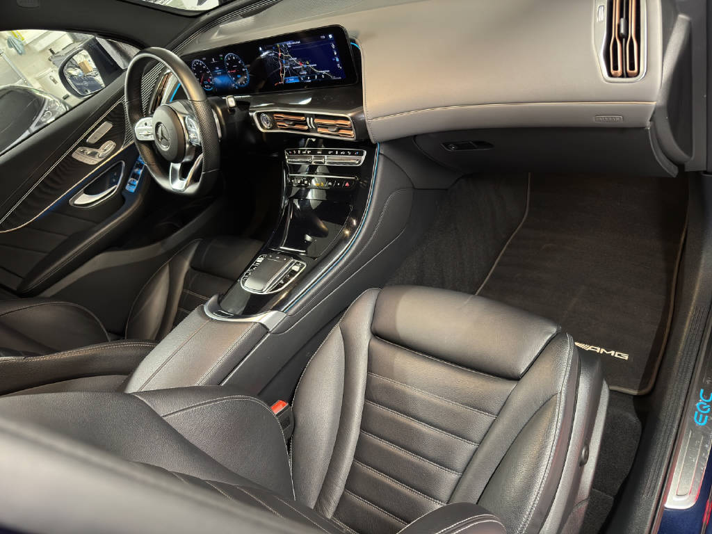 MERCEDES-BENZ EQC 400 AMG Line 4Matic - 11