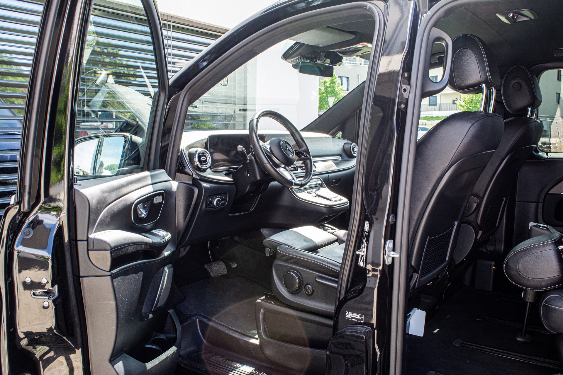 MERCEDES-BENZ V 300 d extralang Avantgarde 4Matic 9G-Tronic - 13