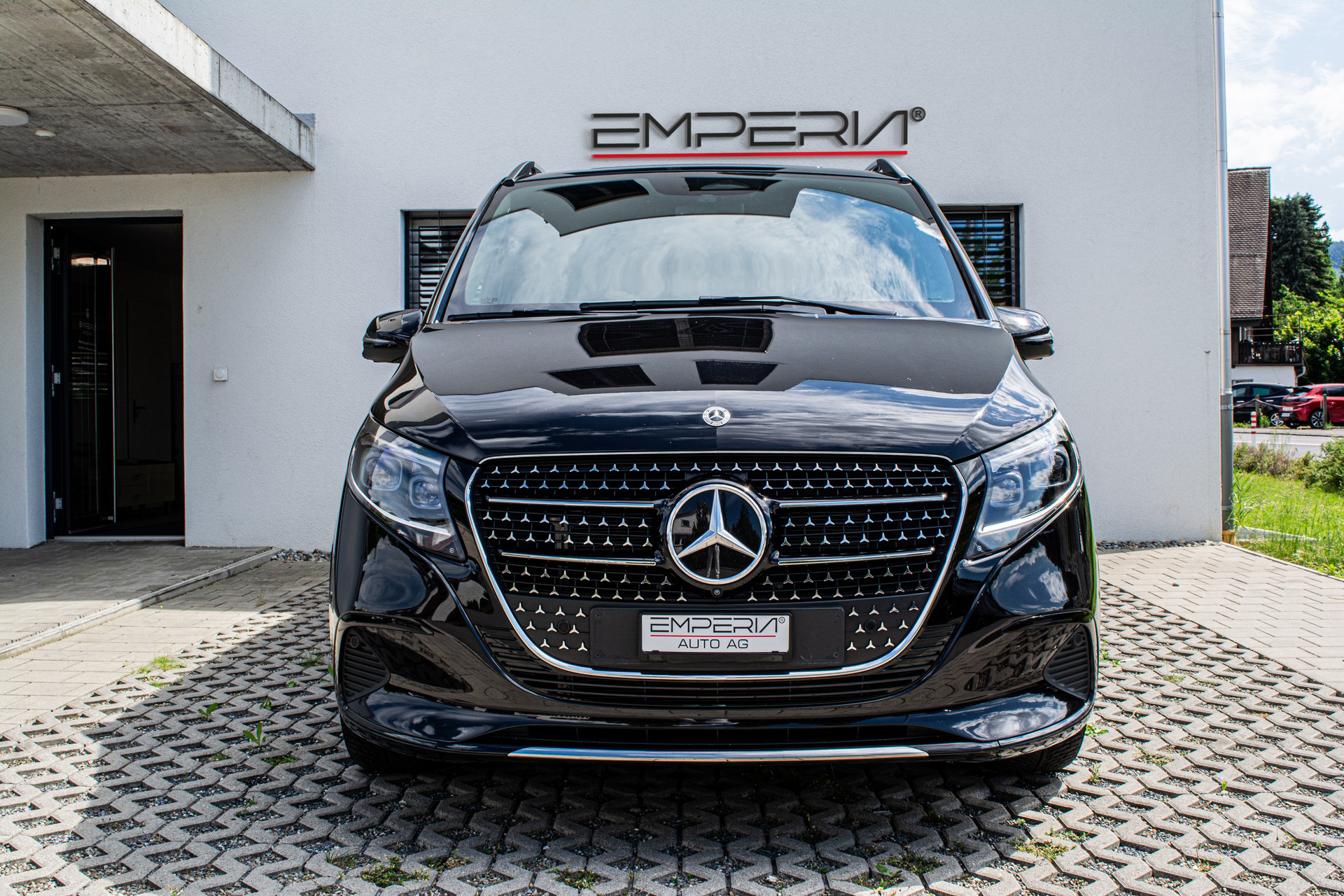 MERCEDES-BENZ V 300 d extralang Avantgarde 4Matic 9G-Tronic - 4