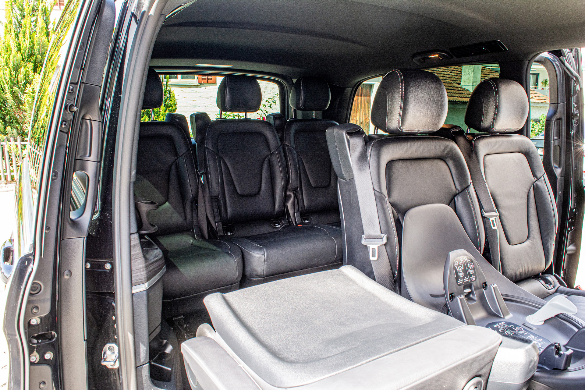 MERCEDES-BENZ V 300 d extralang Avantgarde 4Matic 9G-Tronic - 22