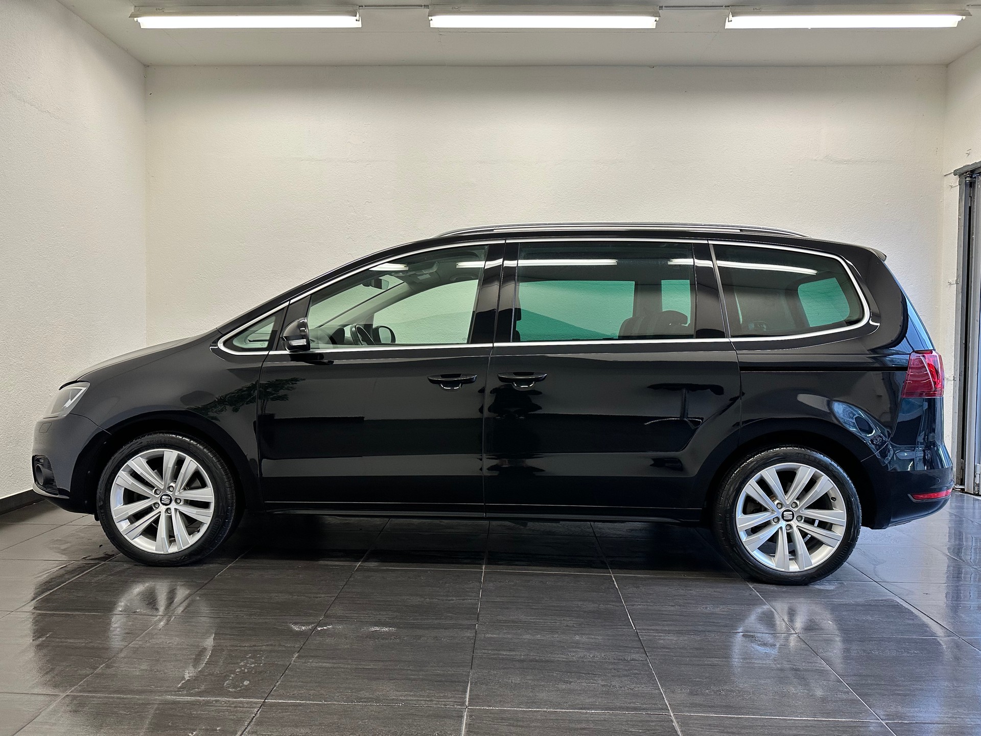 SEAT Alhambra 2.0 TDI Style Advanced 4Drive - 6