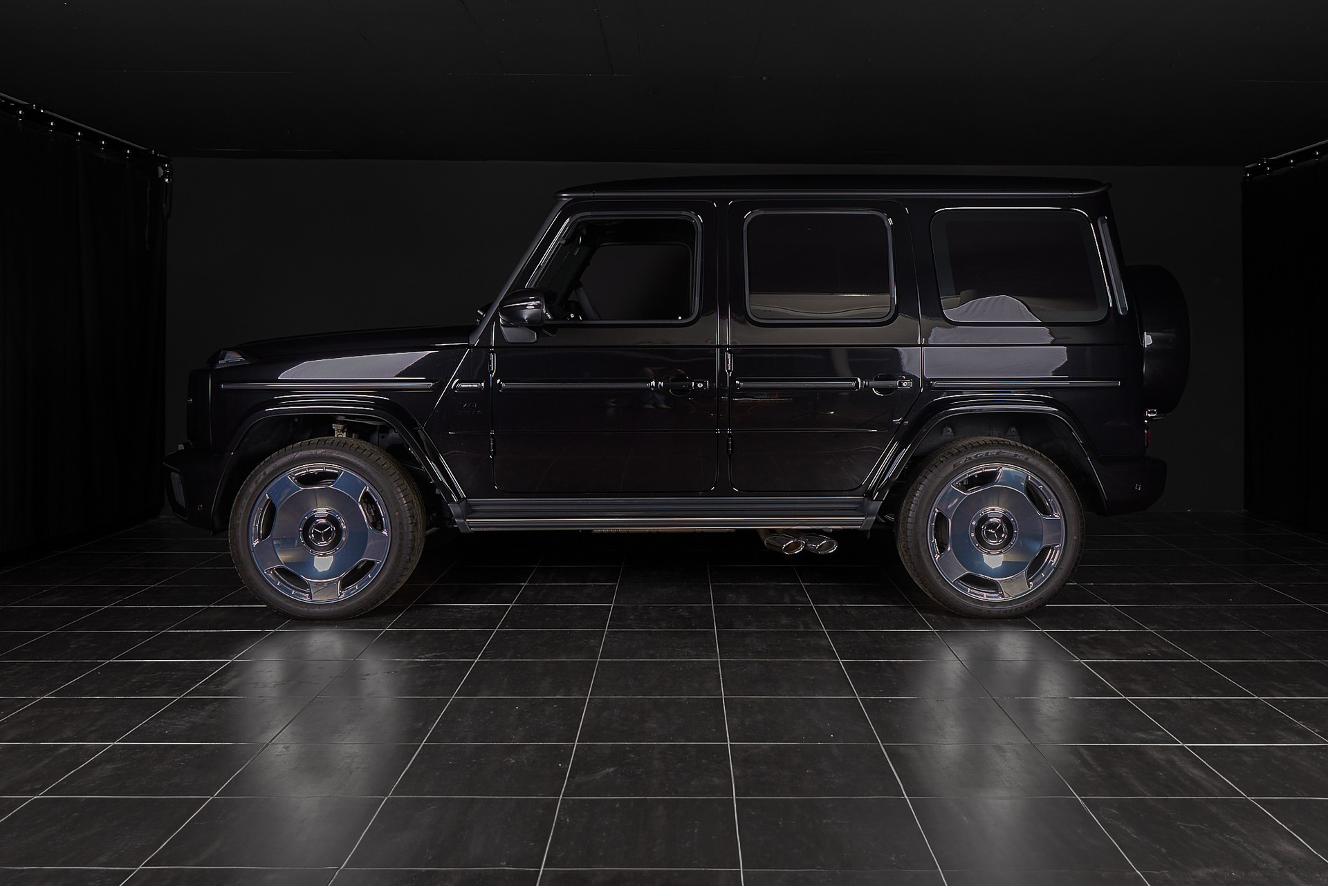 MERCEDES-BENZ G 63 AMG 9G-Tronic - 2