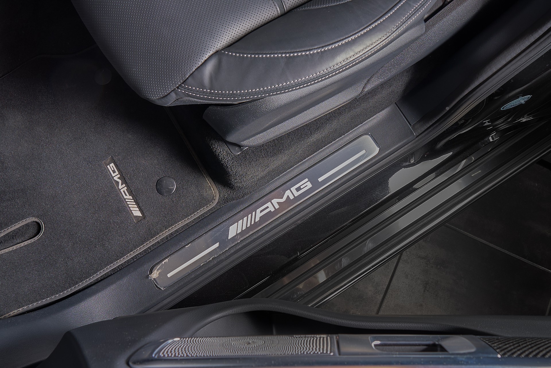 MERCEDES-BENZ G 63 AMG 9G-Tronic - 13