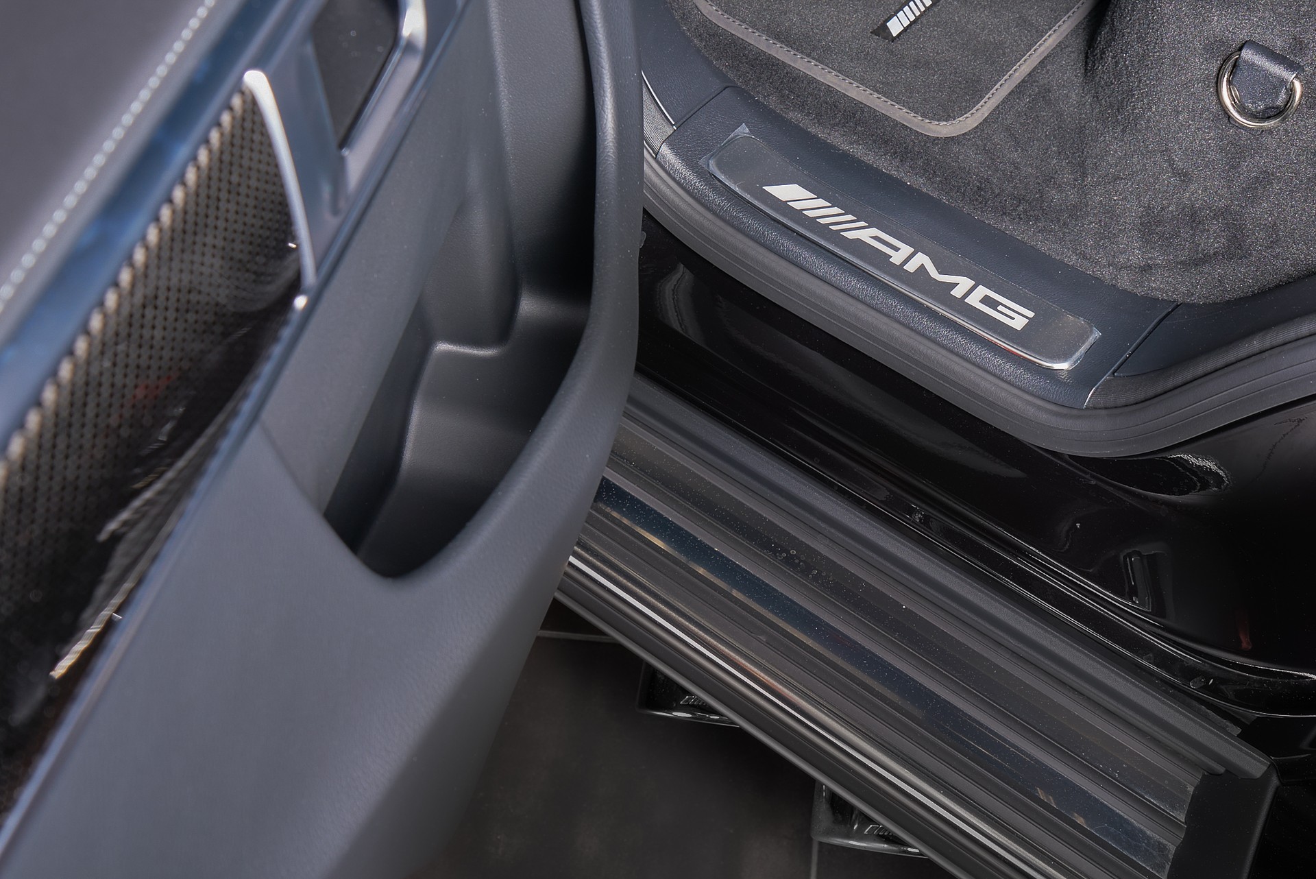 MERCEDES-BENZ G 63 AMG 9G-Tronic - 9