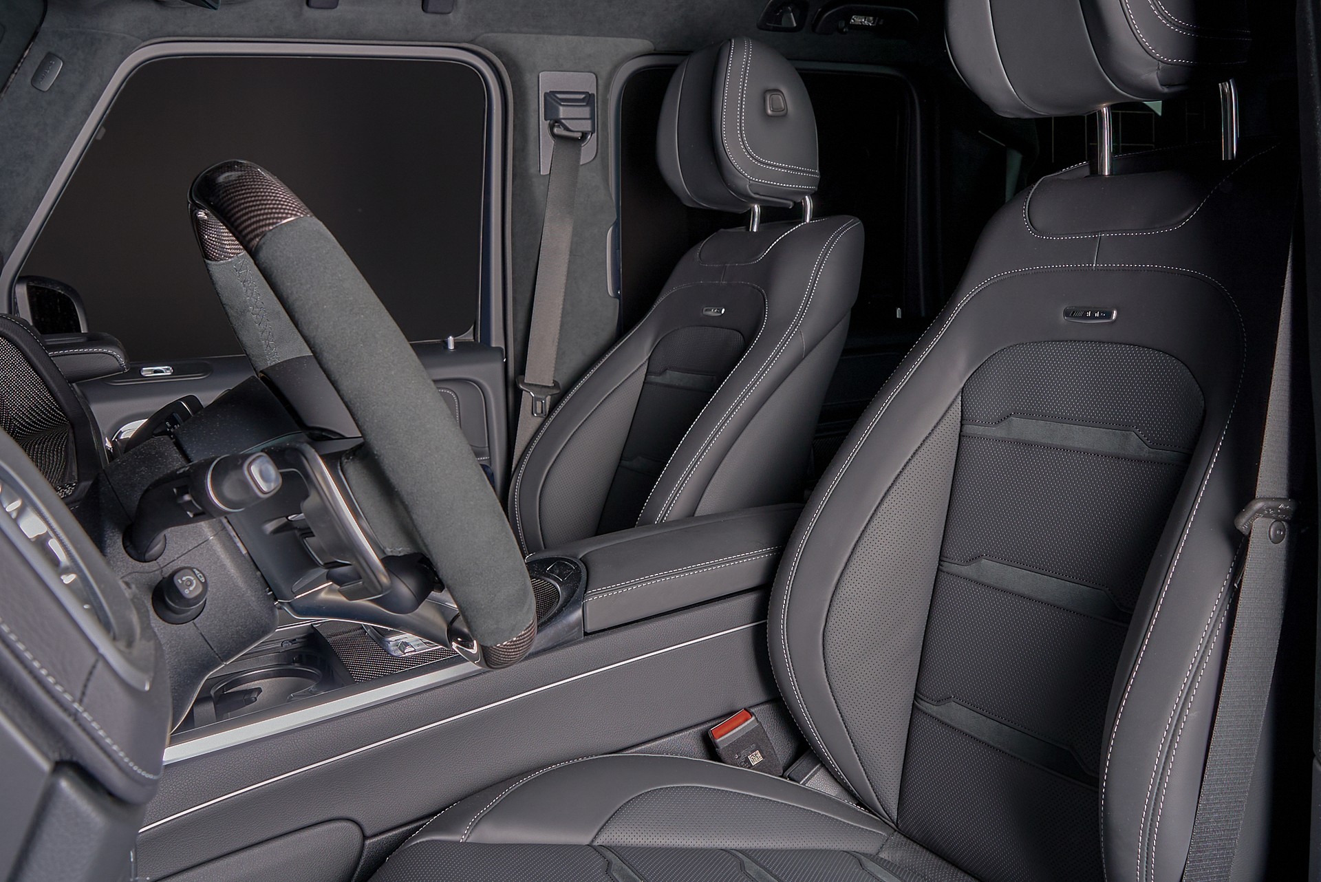 MERCEDES-BENZ G 63 AMG 9G-Tronic - 14
