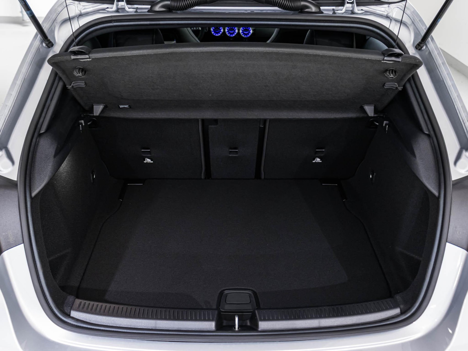 MERCEDES-BENZ A 250 4MATIC - 14