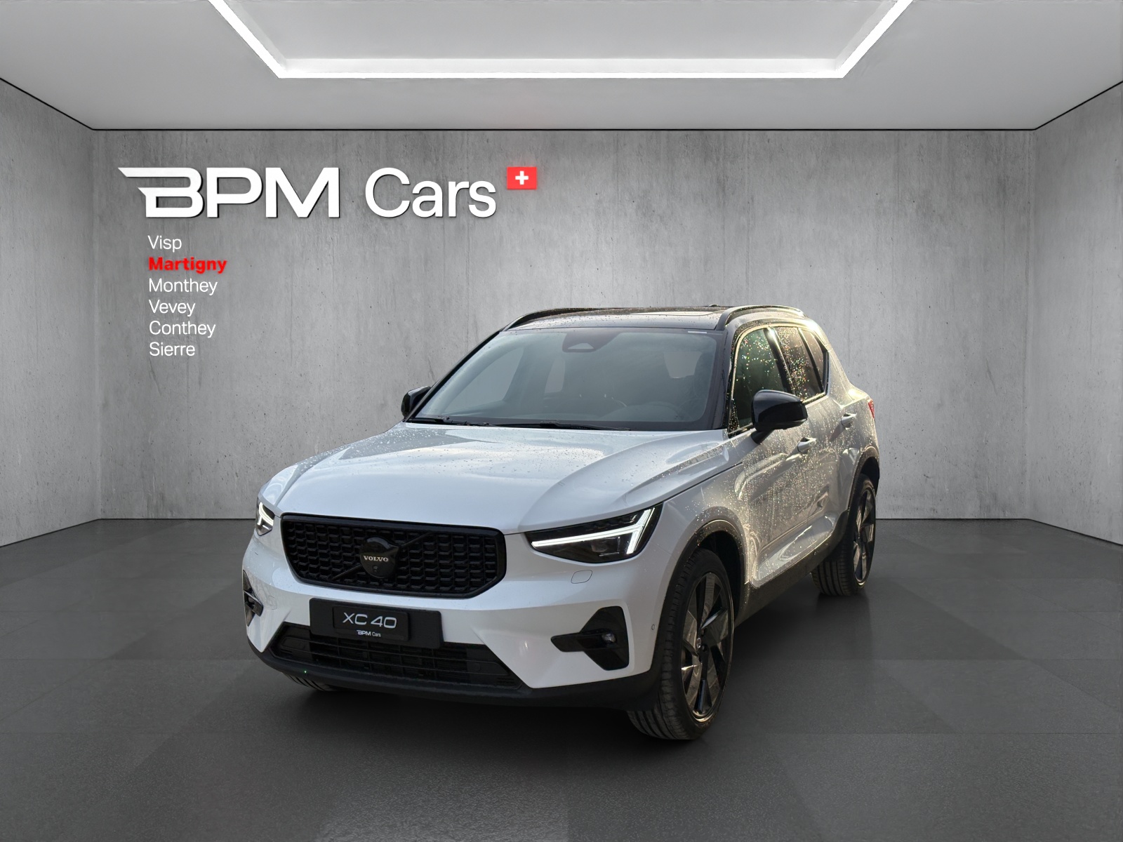 VOLVO XC40 B4 Benzin Mild Hybrid Ultra Black Edition DCT