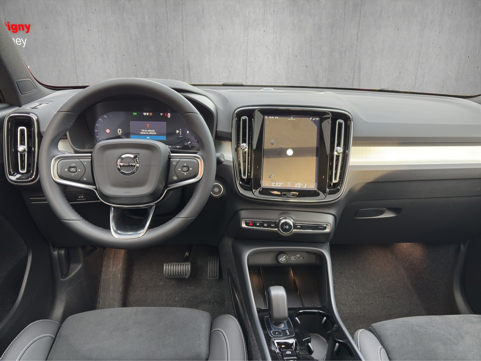 VOLVO XC40 B4 Benzin Mild Hybrid Ultra Black Edition DCT - 11