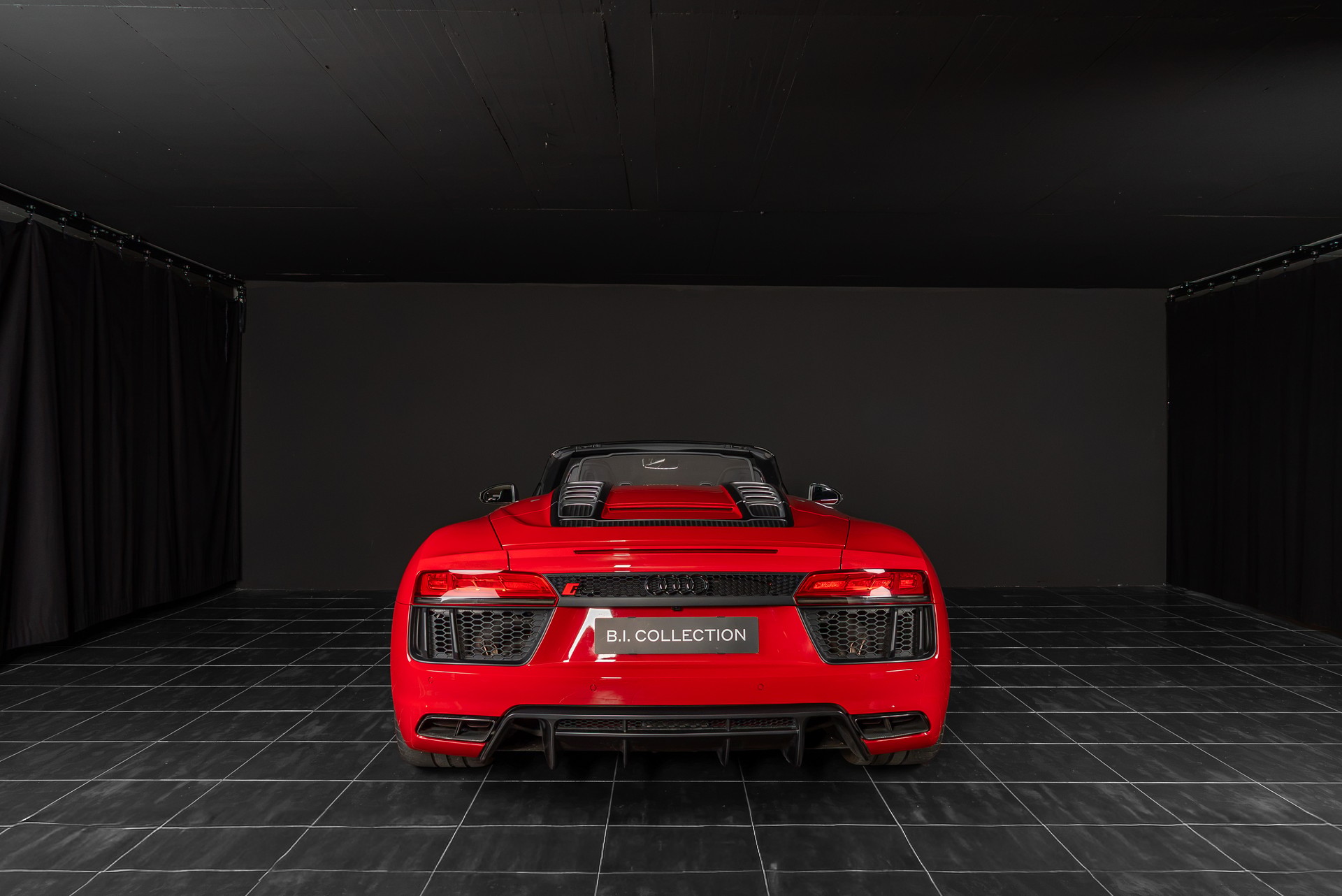 AUDI R8 Spyder 5.2 RWS S-Tronic - 11