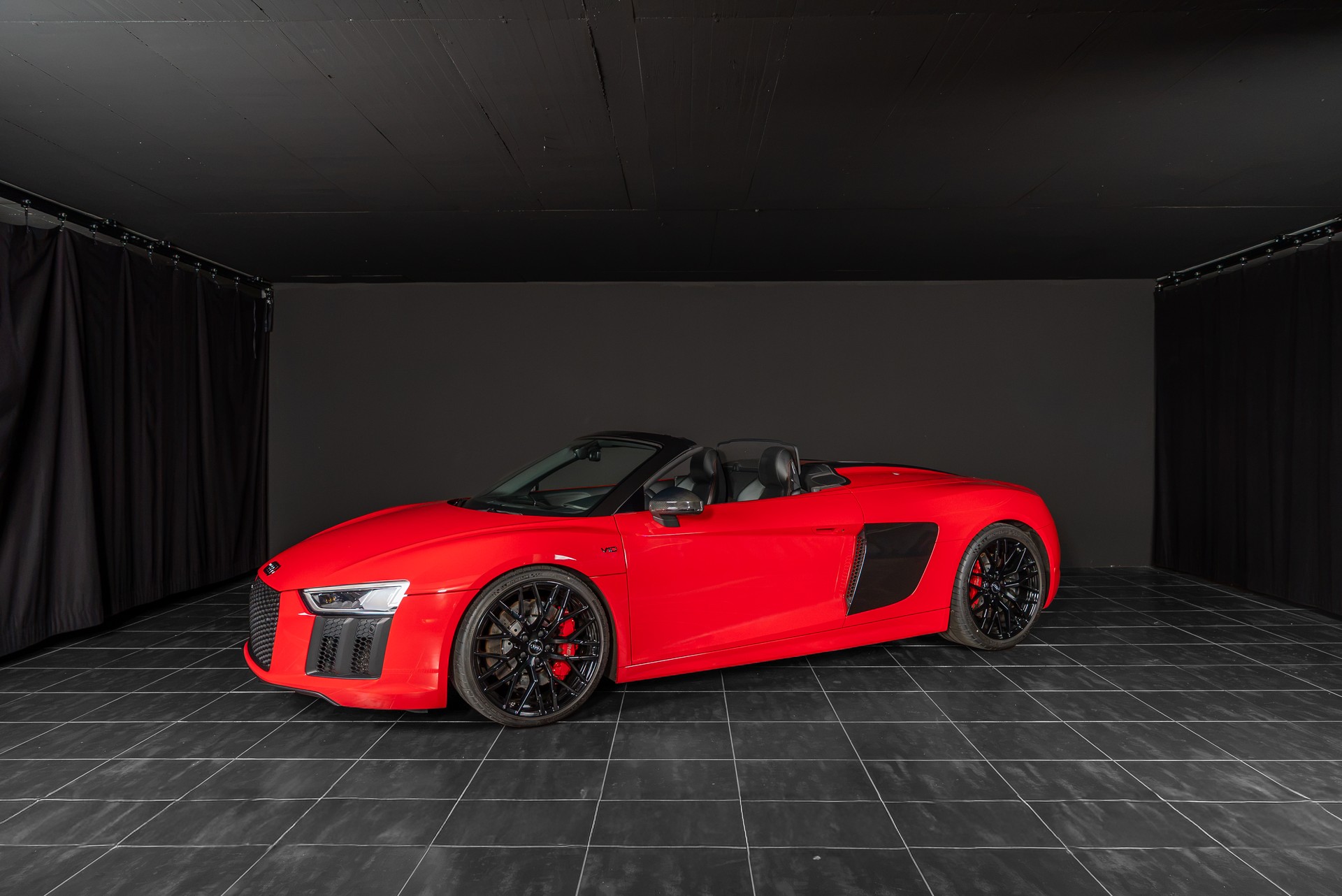 AUDI R8 Spyder 5.2 RWS S-Tronic