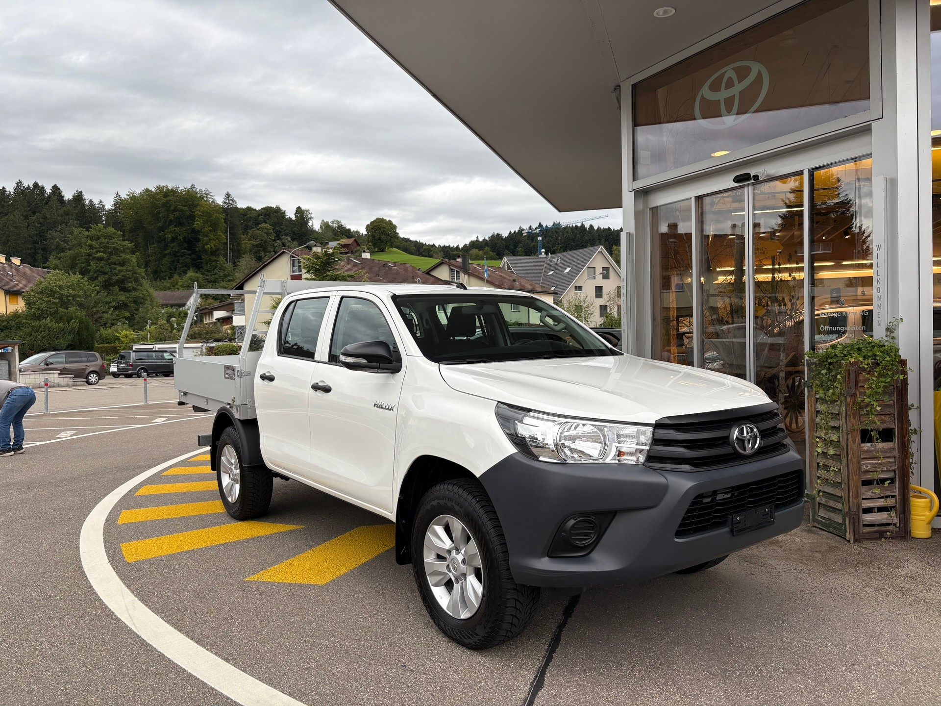 TOYOTA Hilux 2.4D-4D Luna Double Cab 4x4 - 5