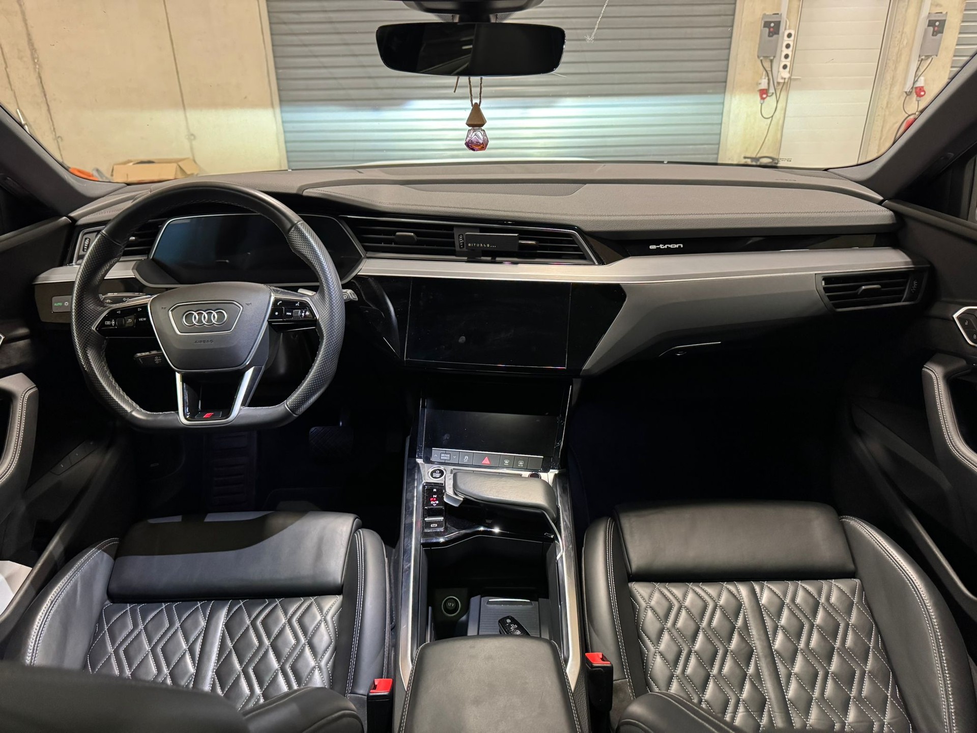 AUDI e-tron 50 S Line quattro - 8